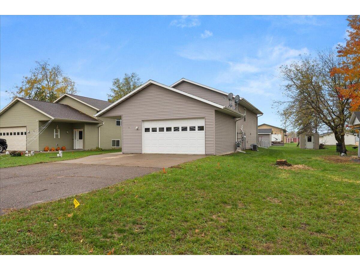 912 Douglas Sparta WI 54656 1855565 image1