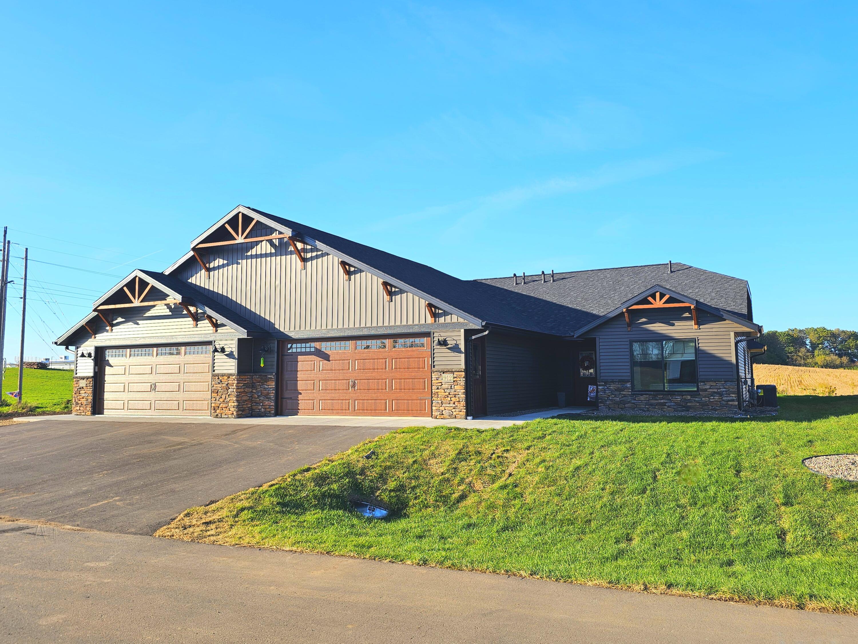 912 Silverthorne Viroqua WI 54665 1911630 image1