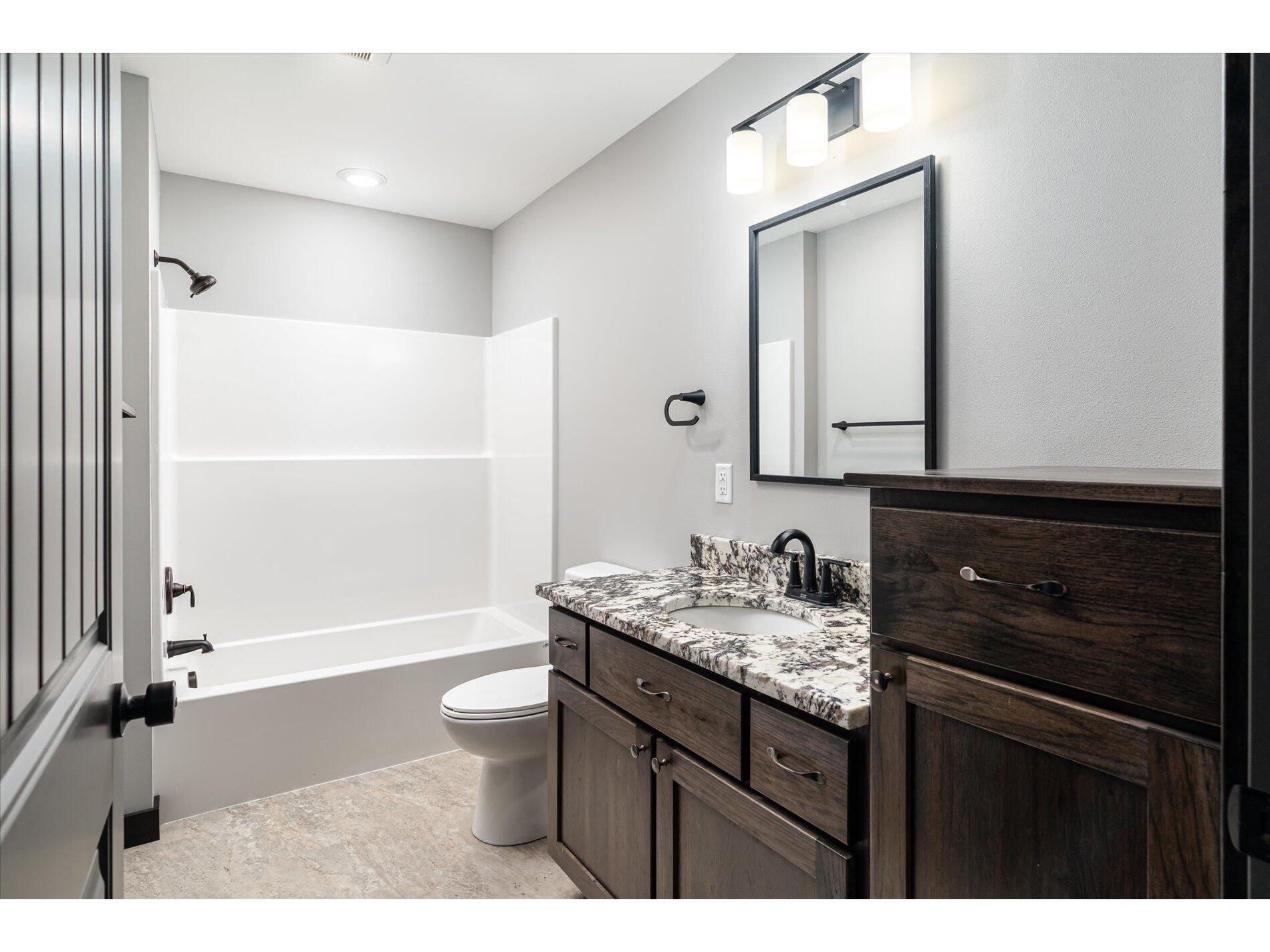 914 Silverthorne Viroqua WI 54665 1934508 image13