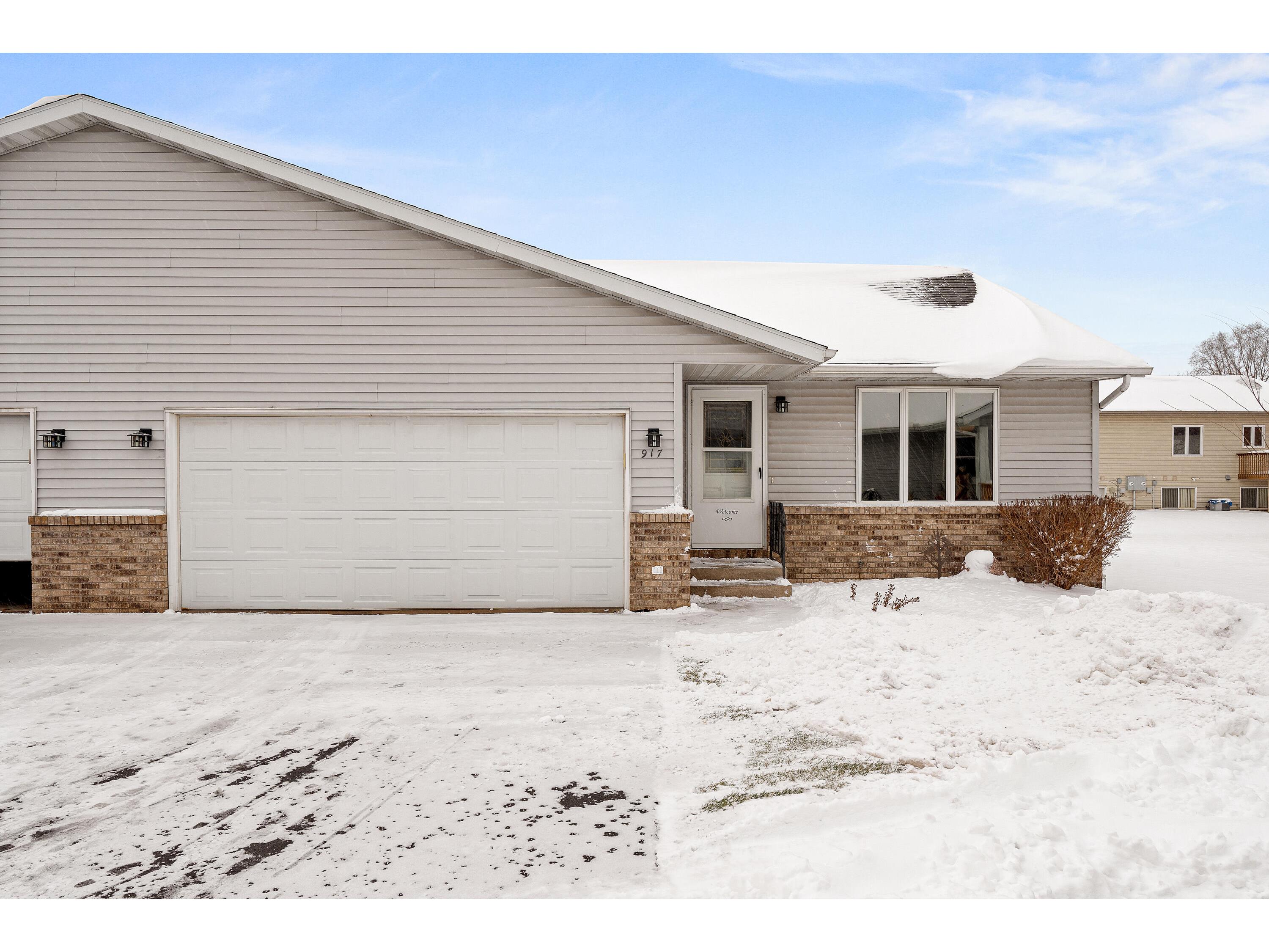 917 10th Onalaska WI 54650 1944472 image1