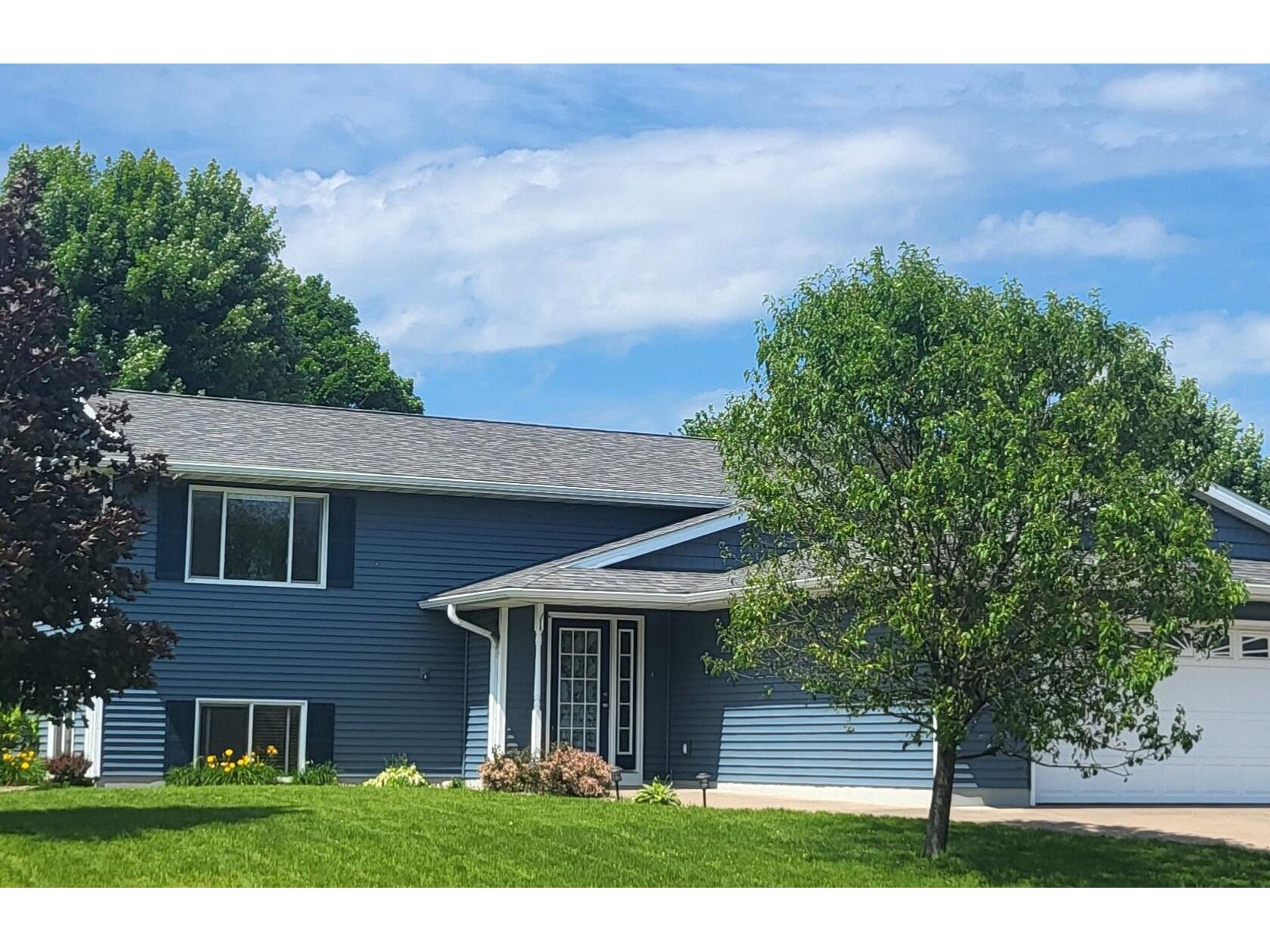 917 Western Holmen WI 54636 1880960 image1