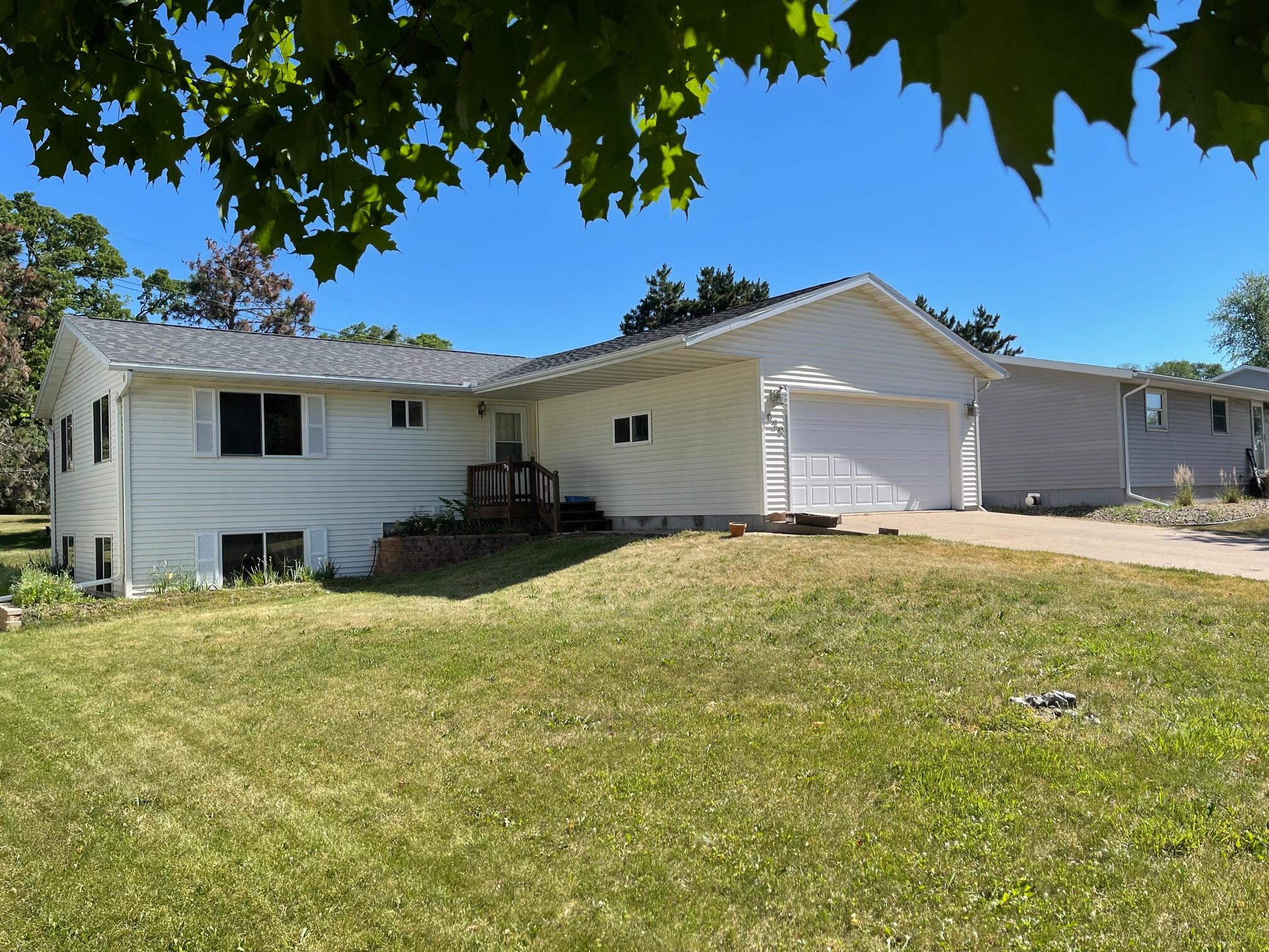 920 Goodman CT N, Sparta, WI 54656 MLS 1746355 Edina Realty