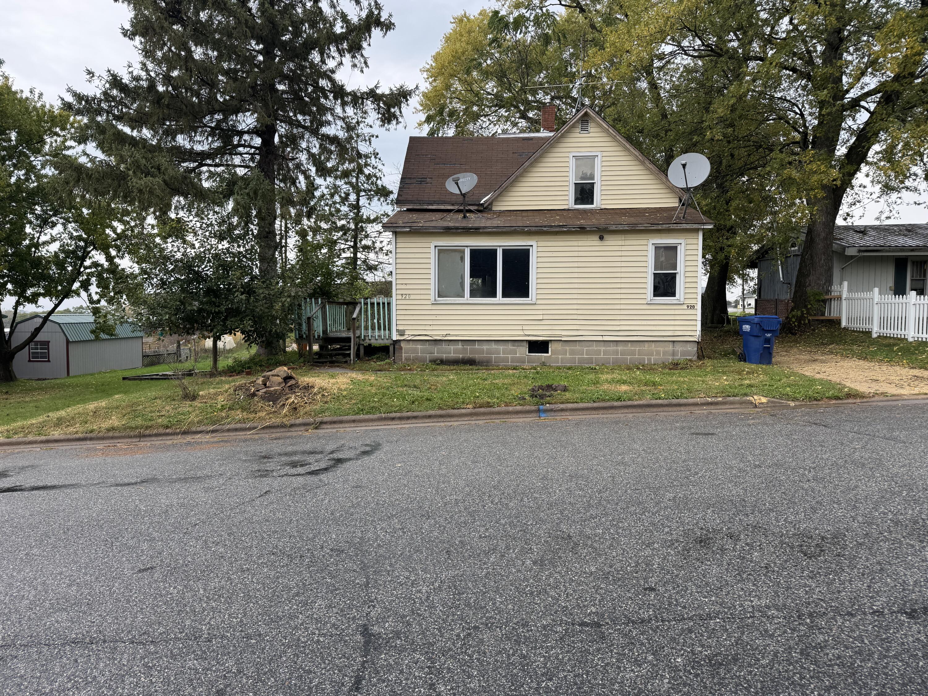 920 Wisconsin Cashton WI 54619 1939625 image1