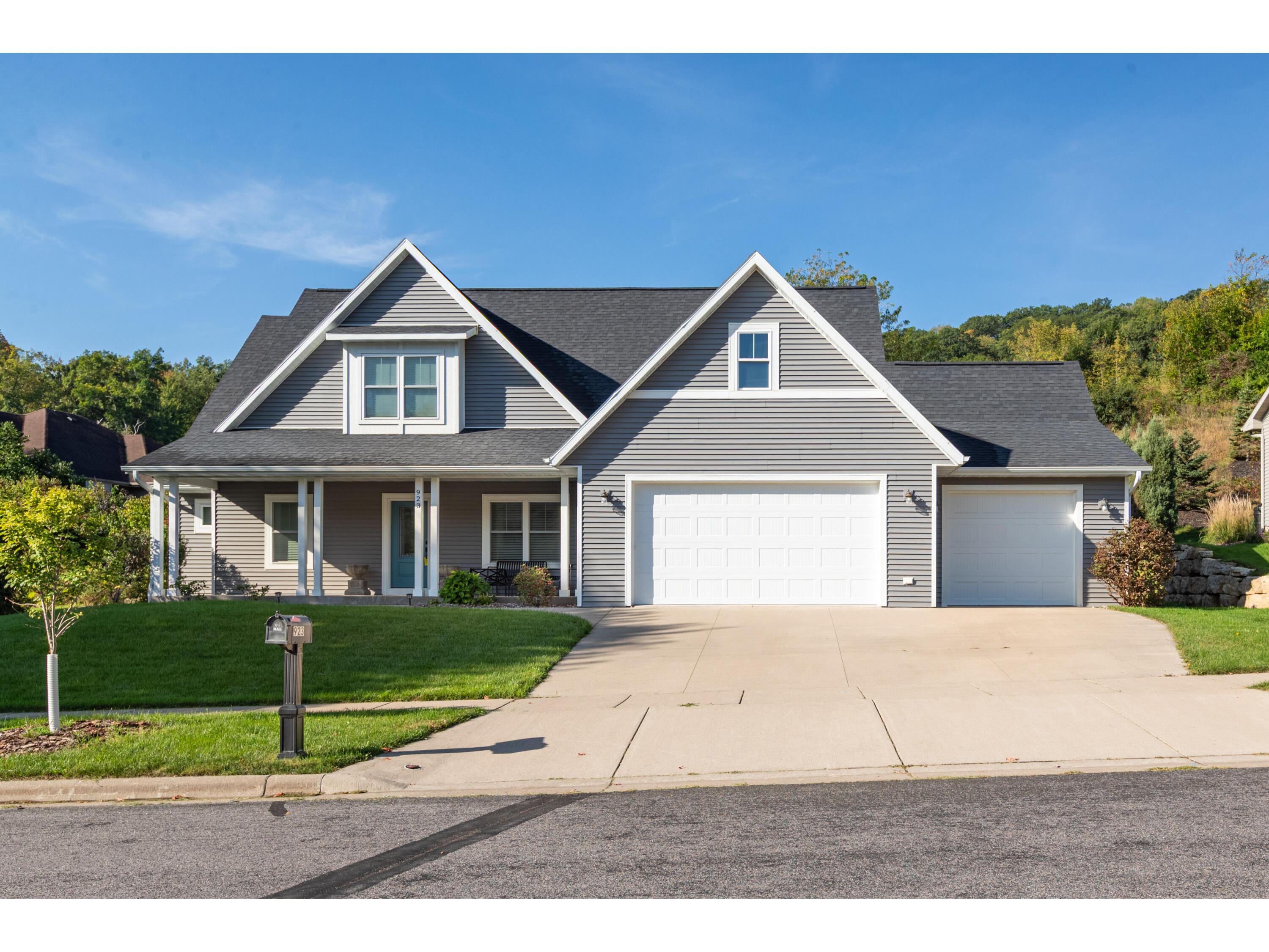 923 Aspen Valley Onalaska WI 54650 1938396 image1