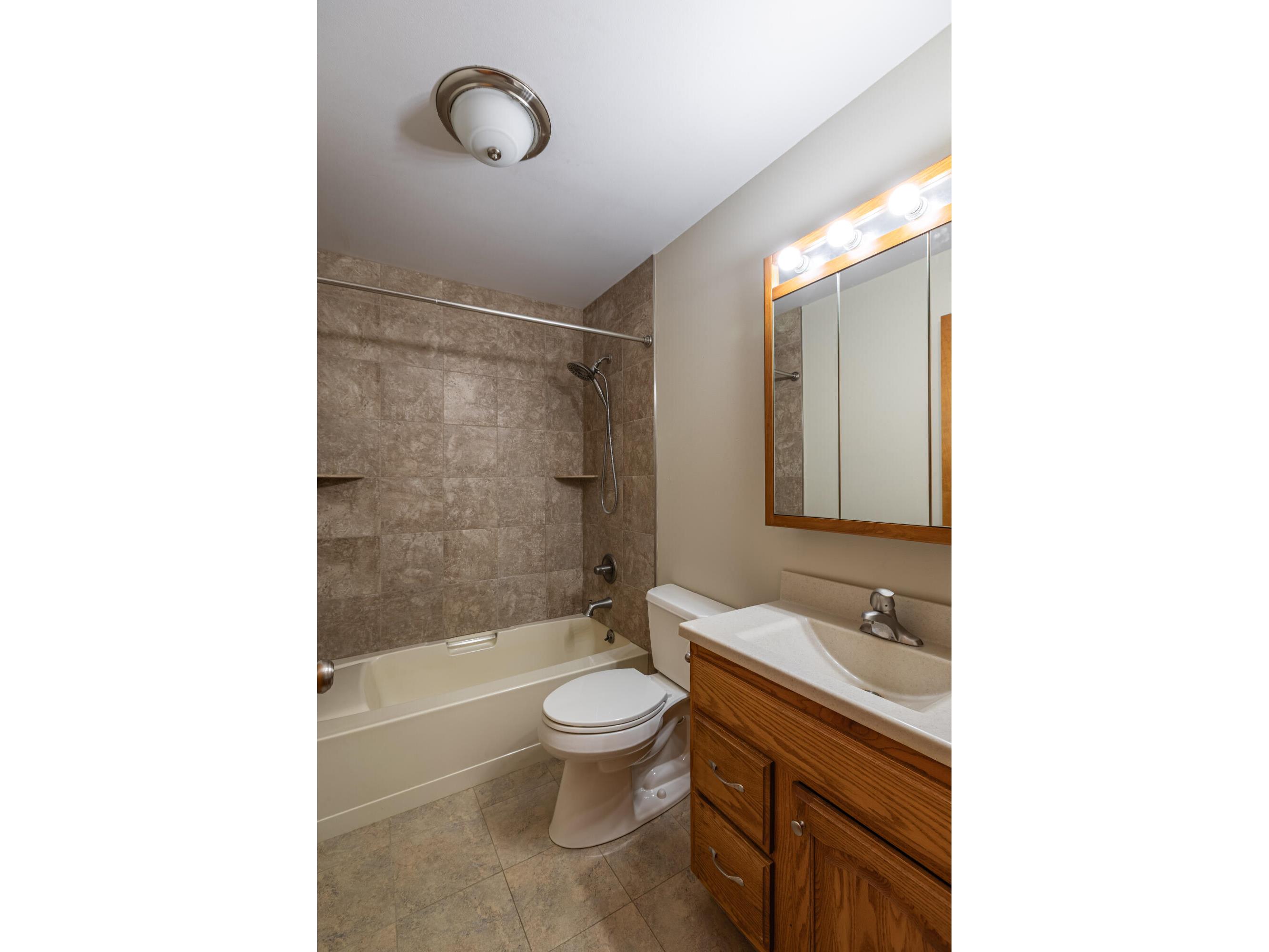 924 Spruce La Crescent MN 55947 1971113 image12