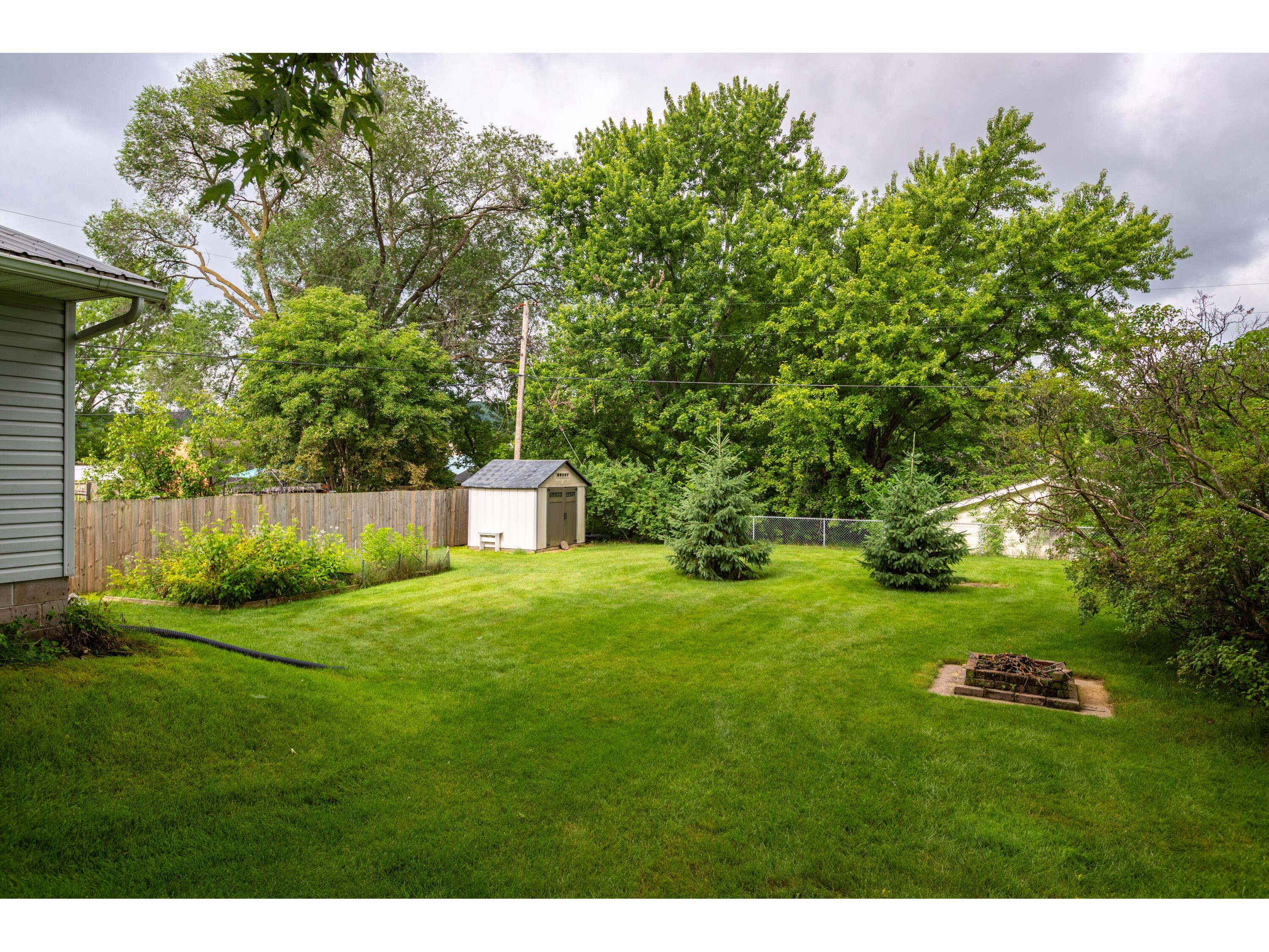 924 Spruce La Crescent MN 55947 1971113 image24