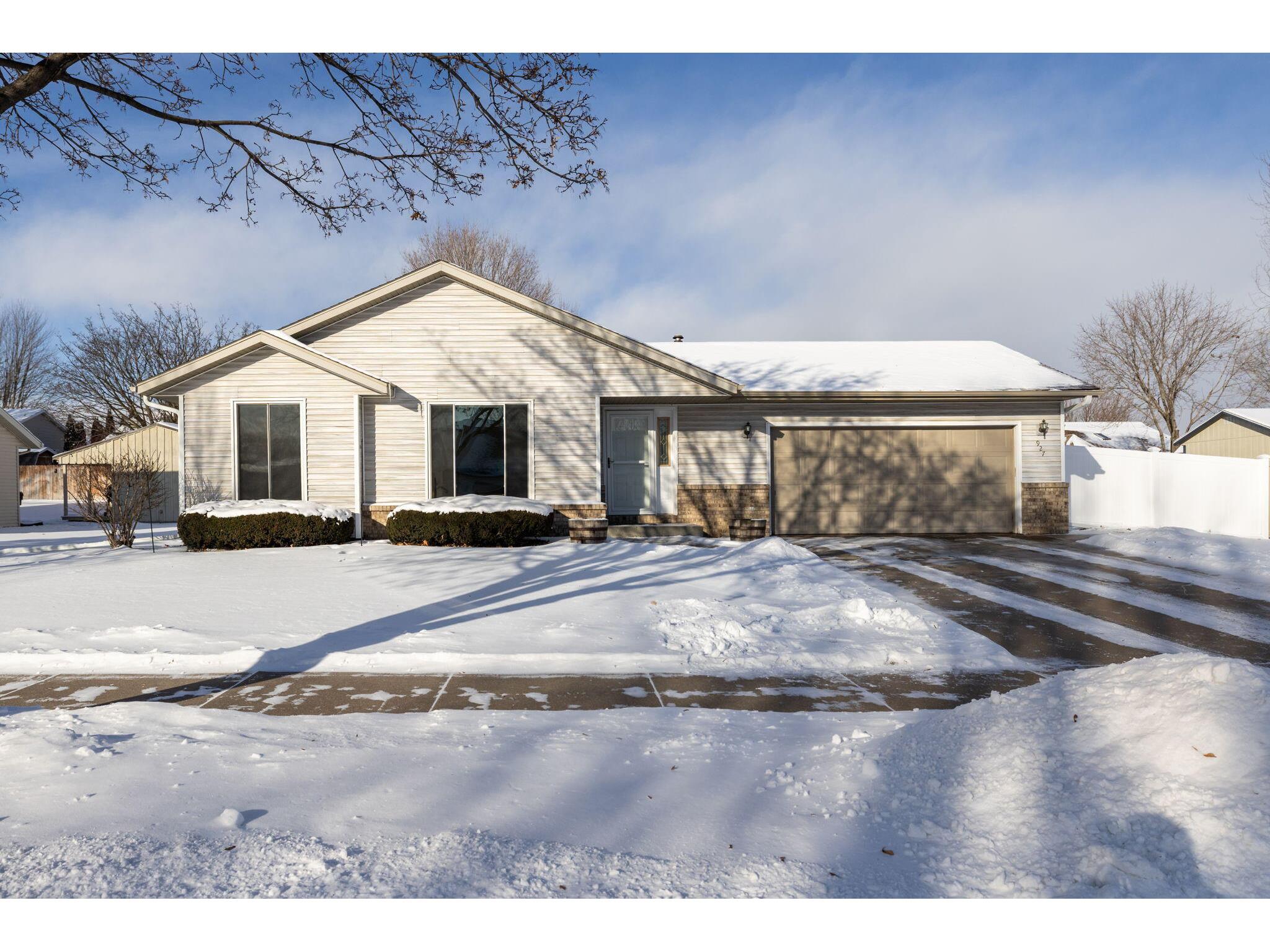 927 Streblow Onalaska WI 54650 1948156 image1