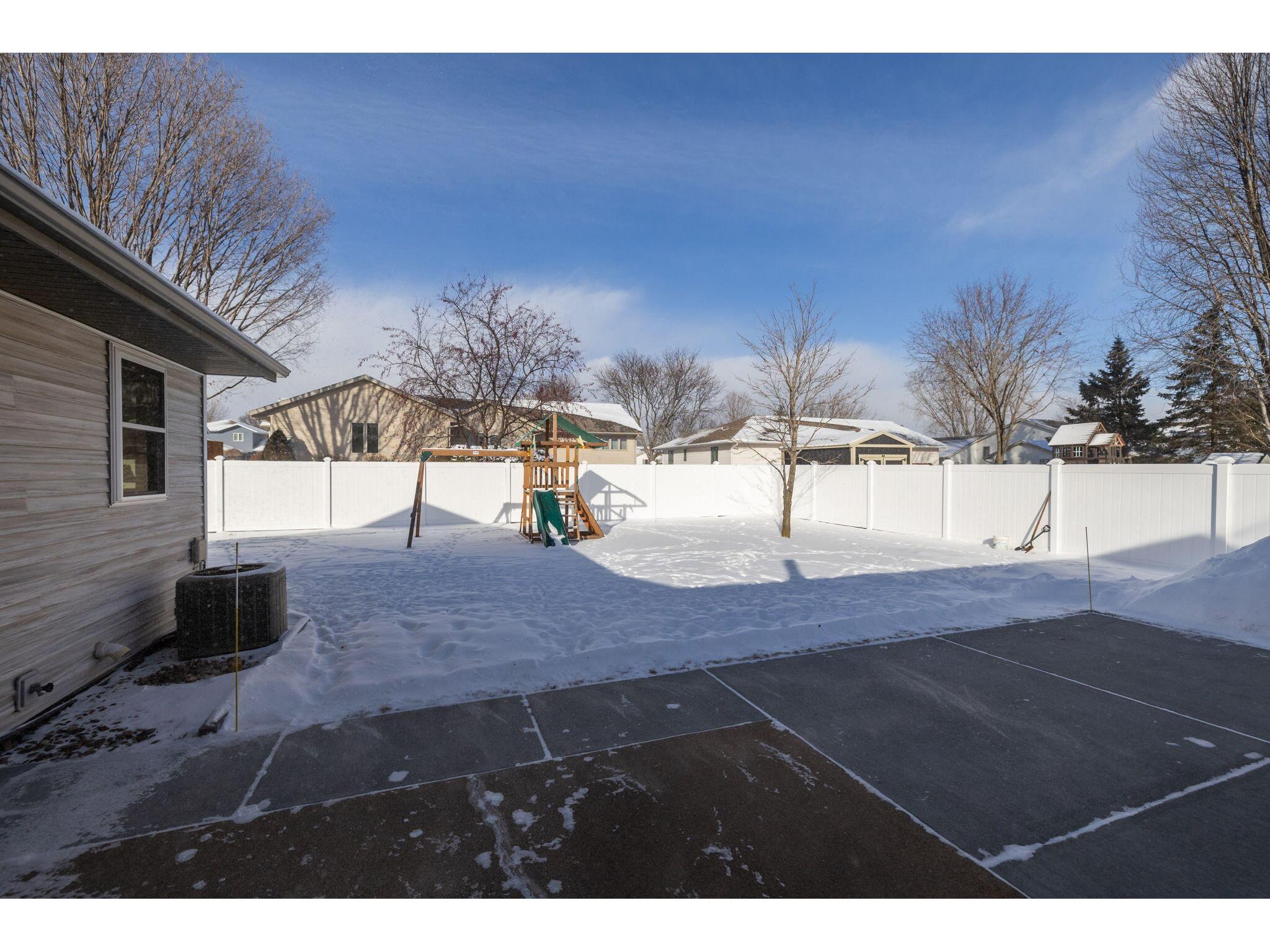 927 Streblow Onalaska WI 54650 1948156 image16