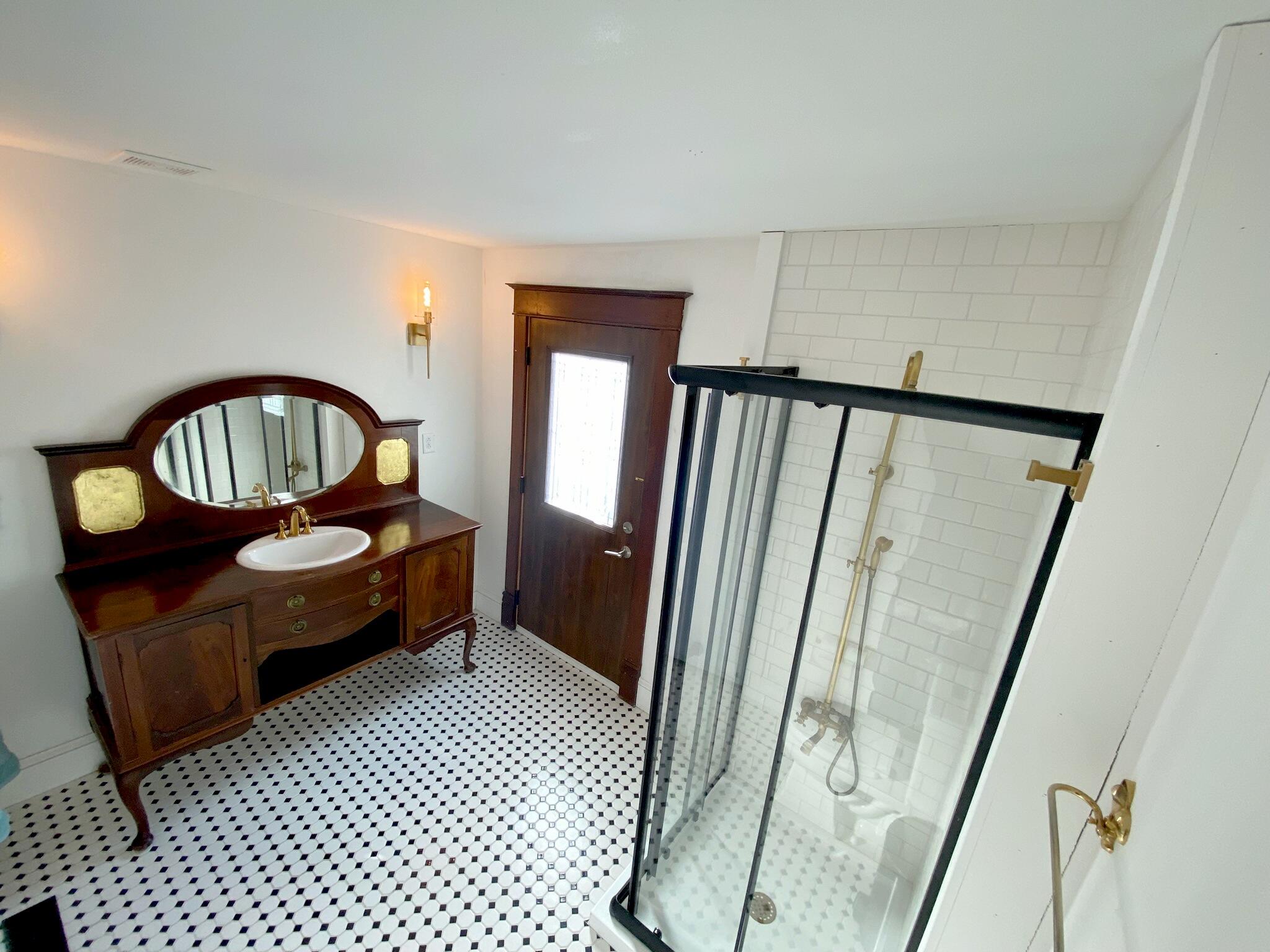 928 King La Crosse WI 54601 1950509 image21