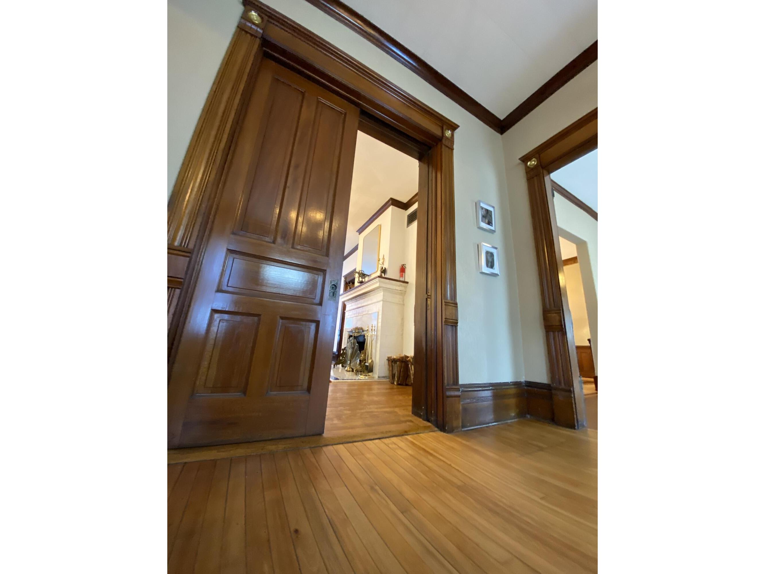 928 King La Crosse WI 54601 1950509 image22