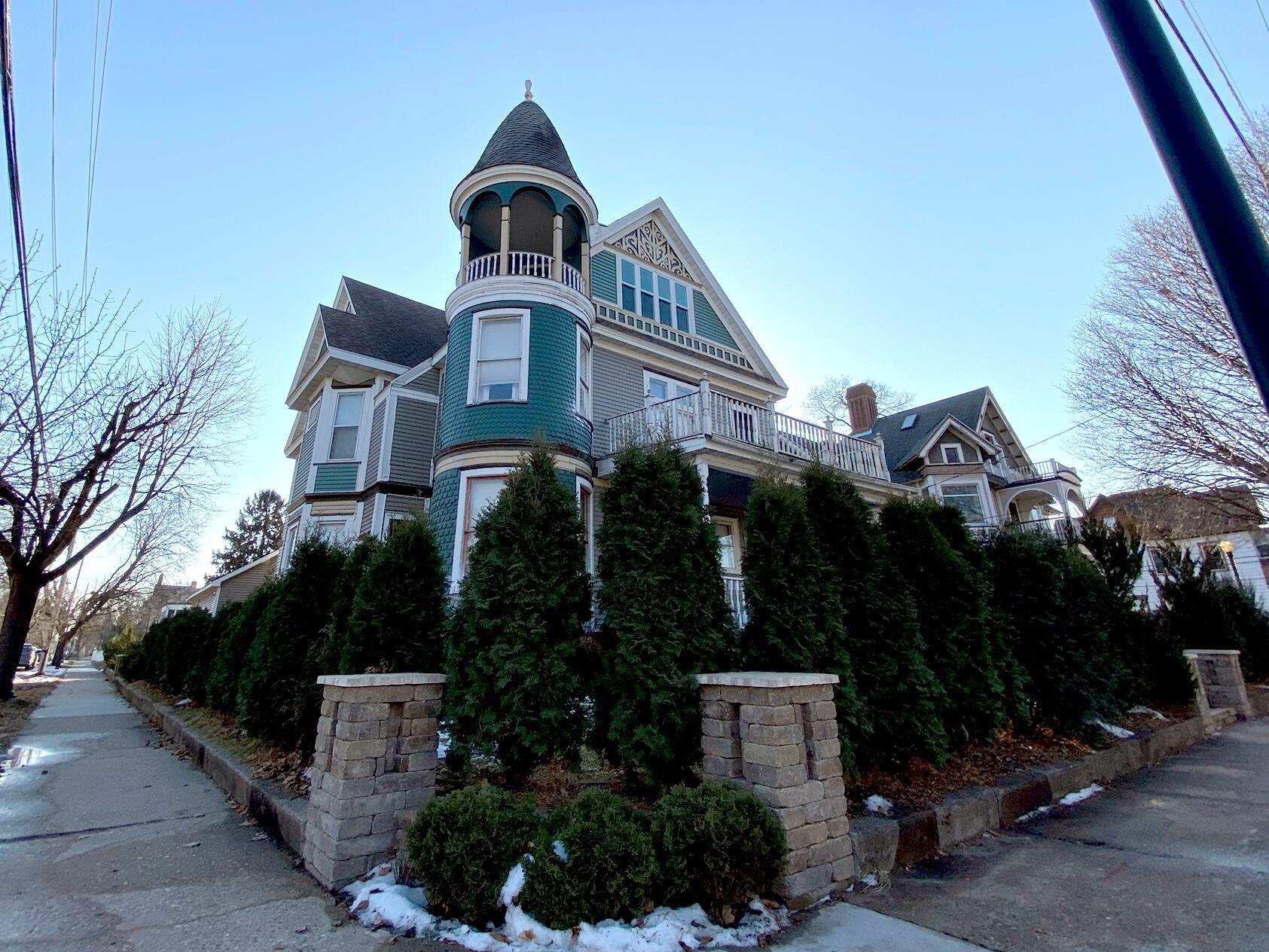 928 King La Crosse WI 54601 1950509 image47