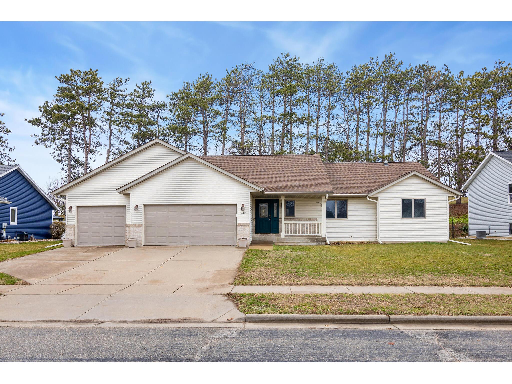 929 Packer Holmen WI 54636 1870994 image1