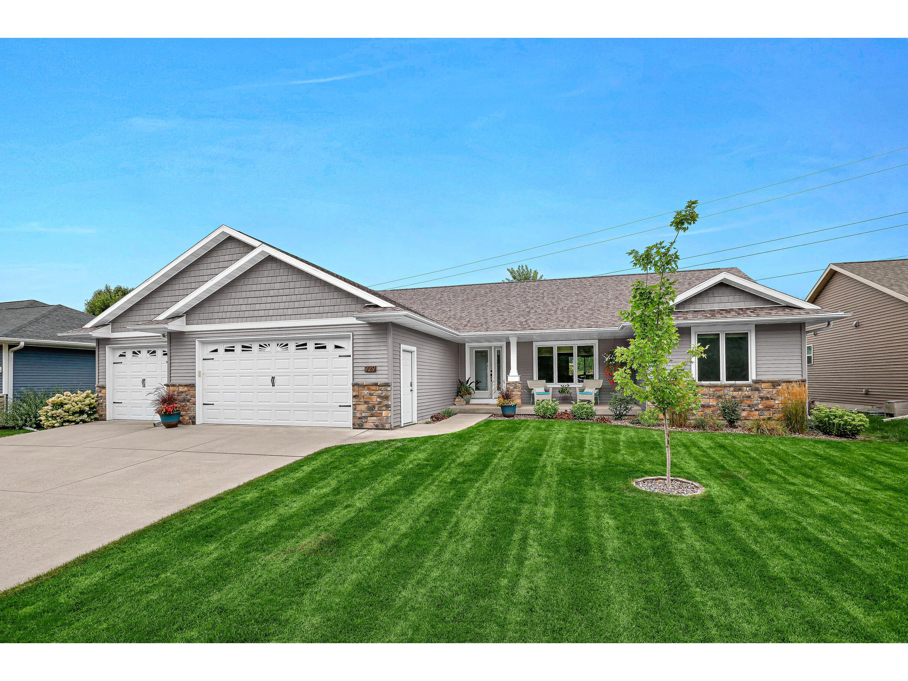 929 Rolling Oaks Onalaska WI 54650 1888799 image1