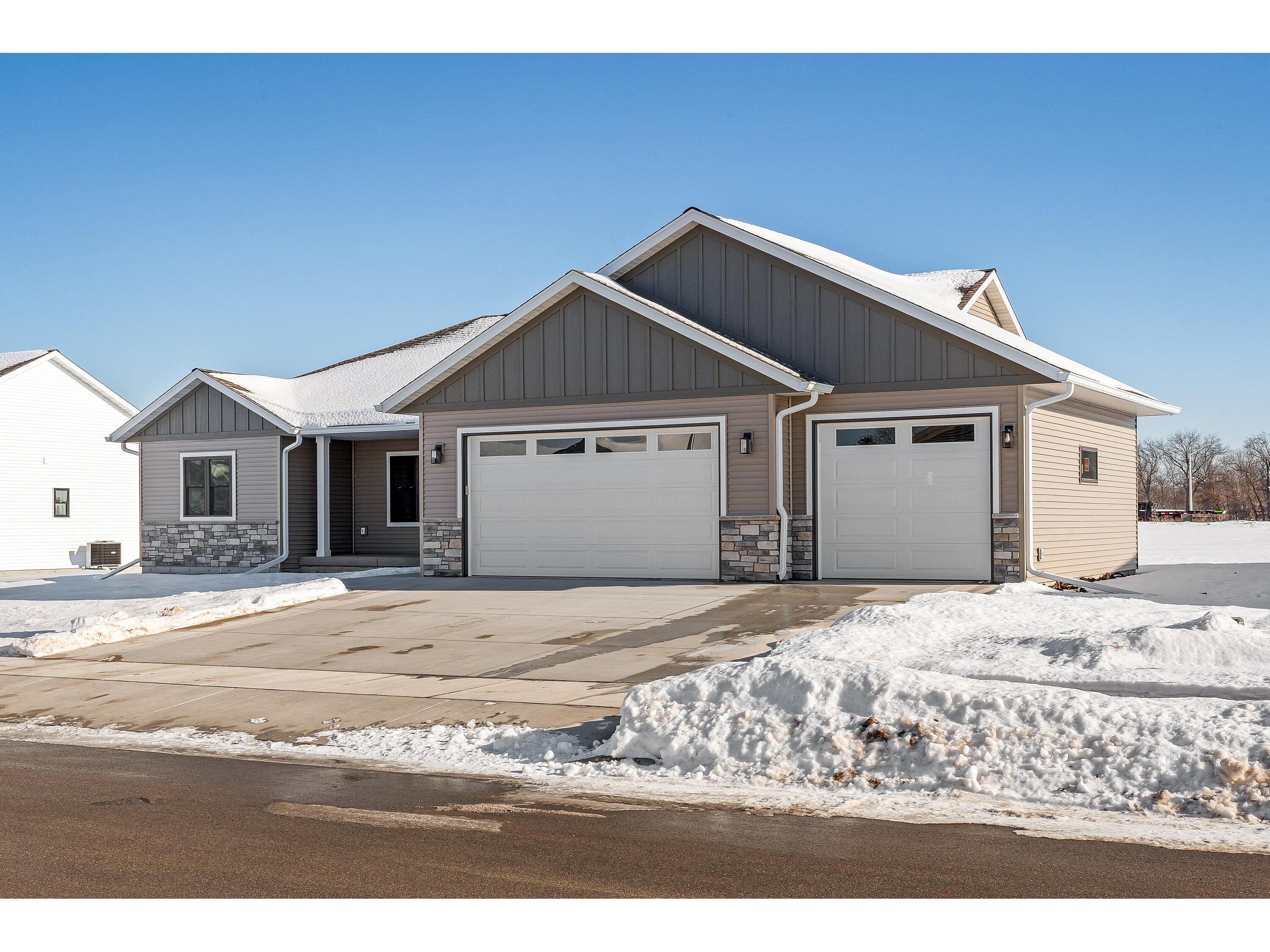 935 Crockett Holmen WI 54636 1934607 image2