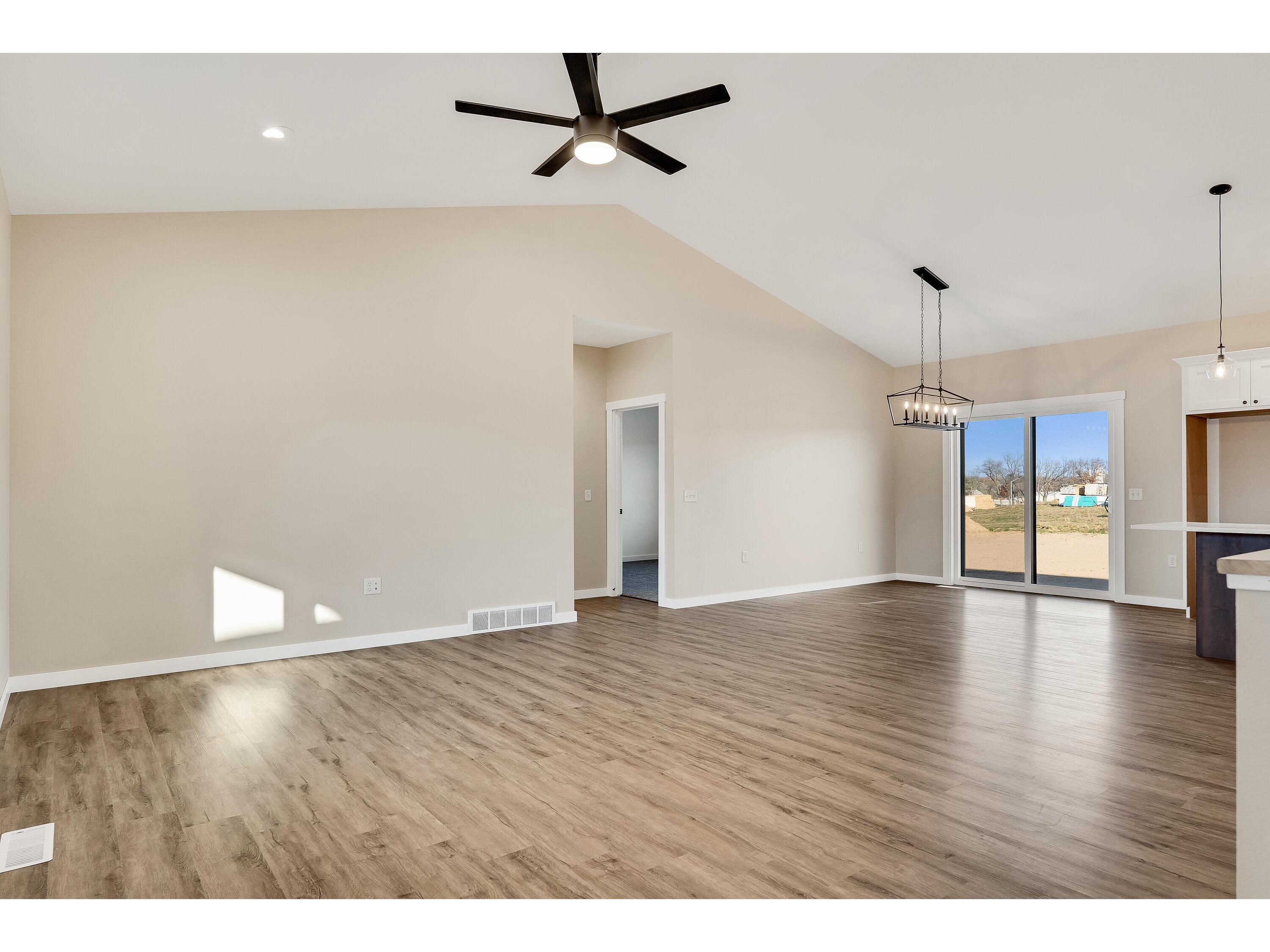 935 Crockett Holmen WI 54636 1964552 image4