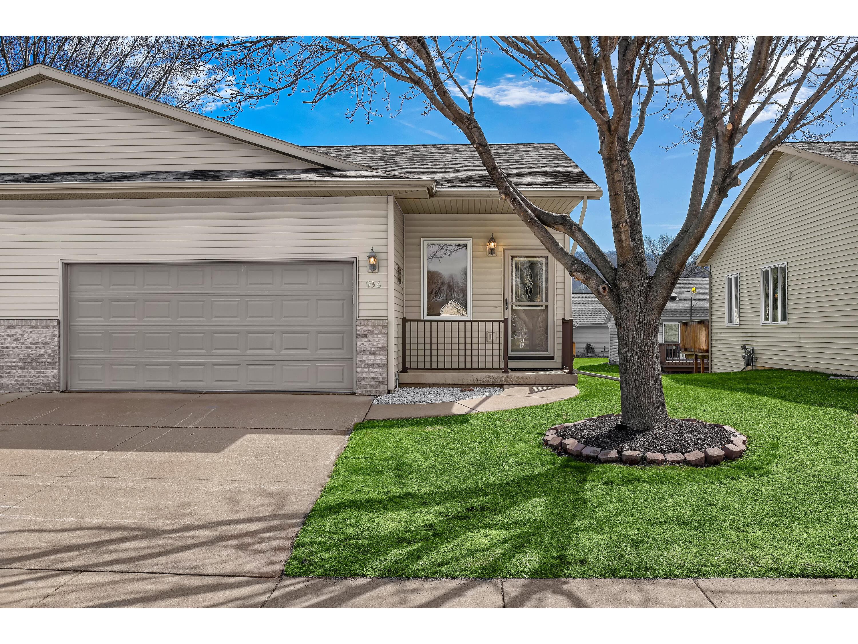 936 8th Onalaska WI 54650 1958036 image1