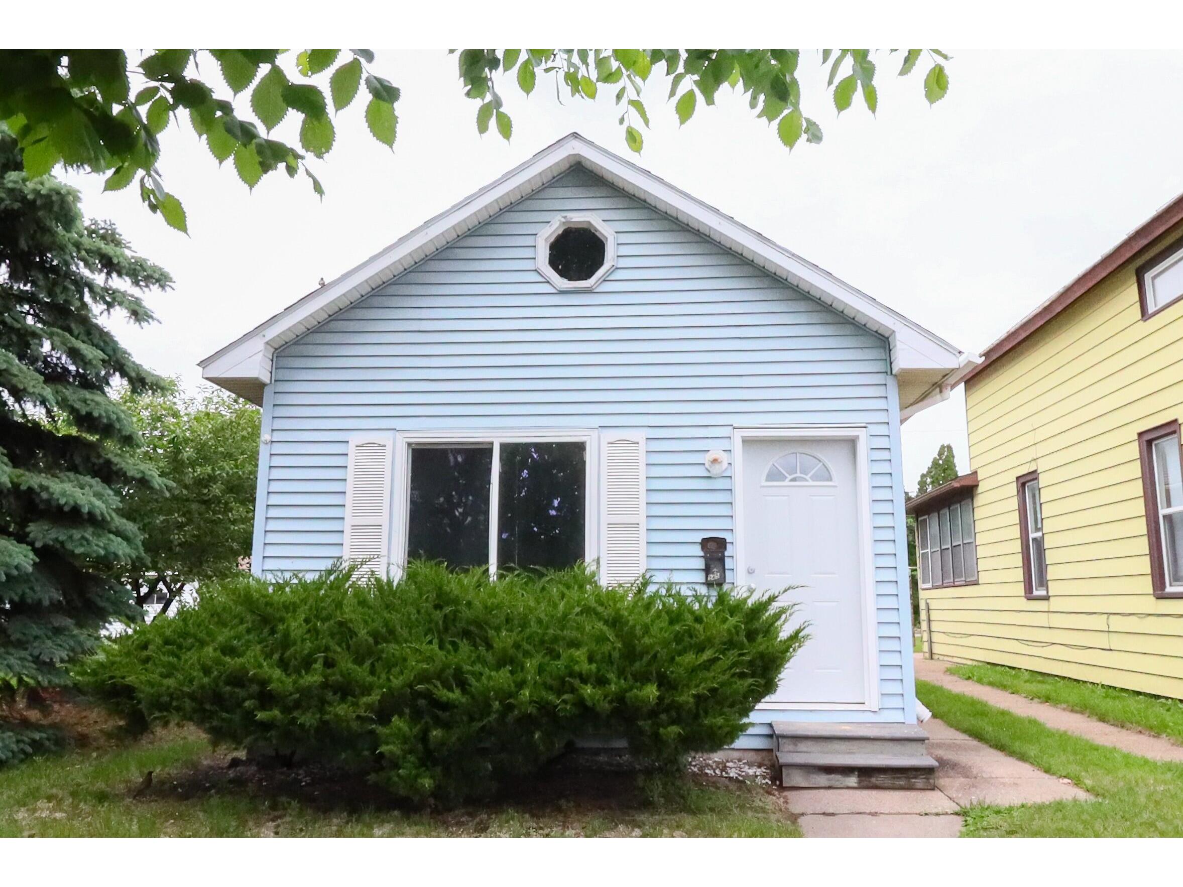 945 Green Bay La Crosse WI 54601 1919766 image1