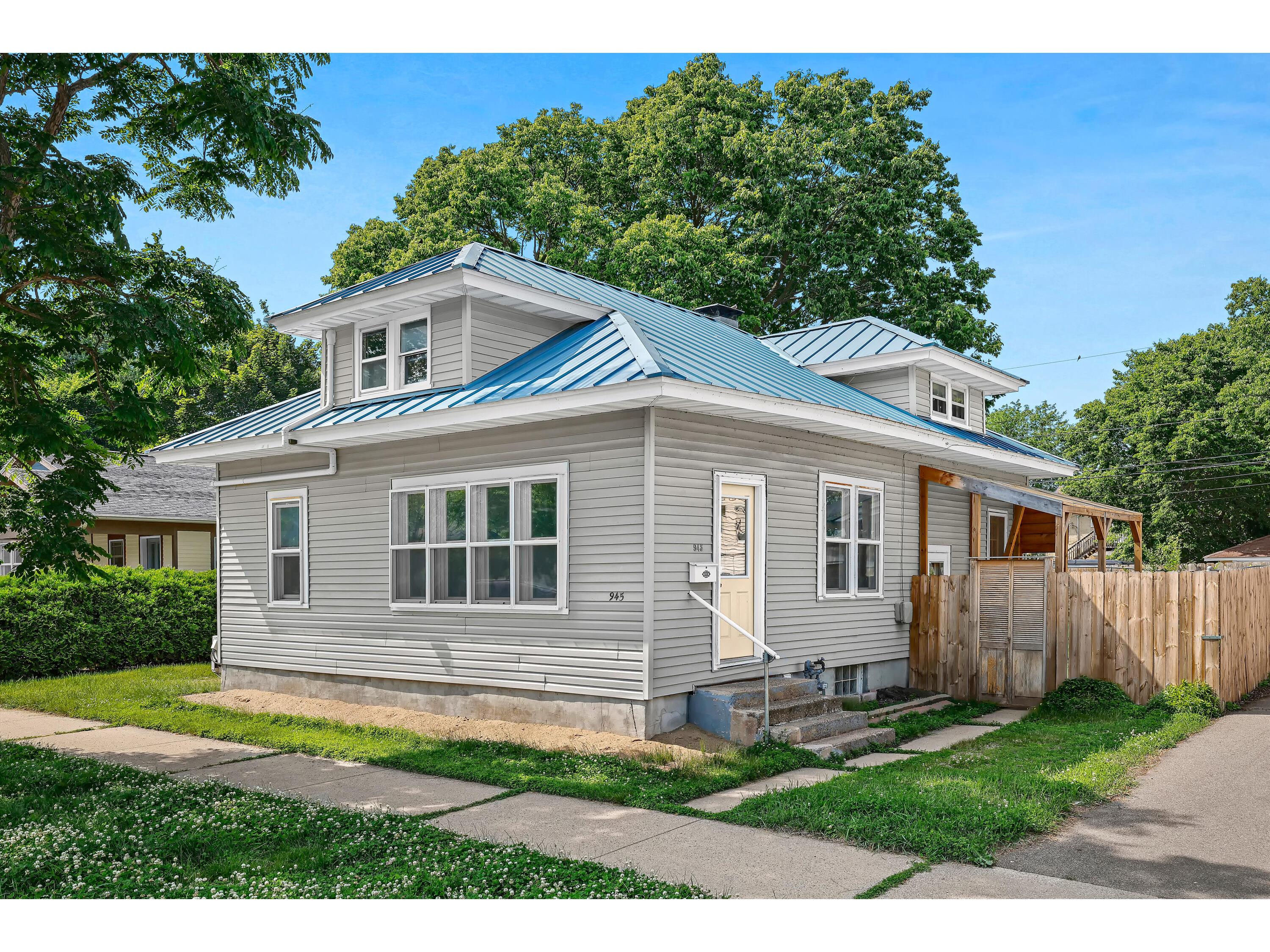 945 Tyler La Crosse WI 54601 1924326 image1