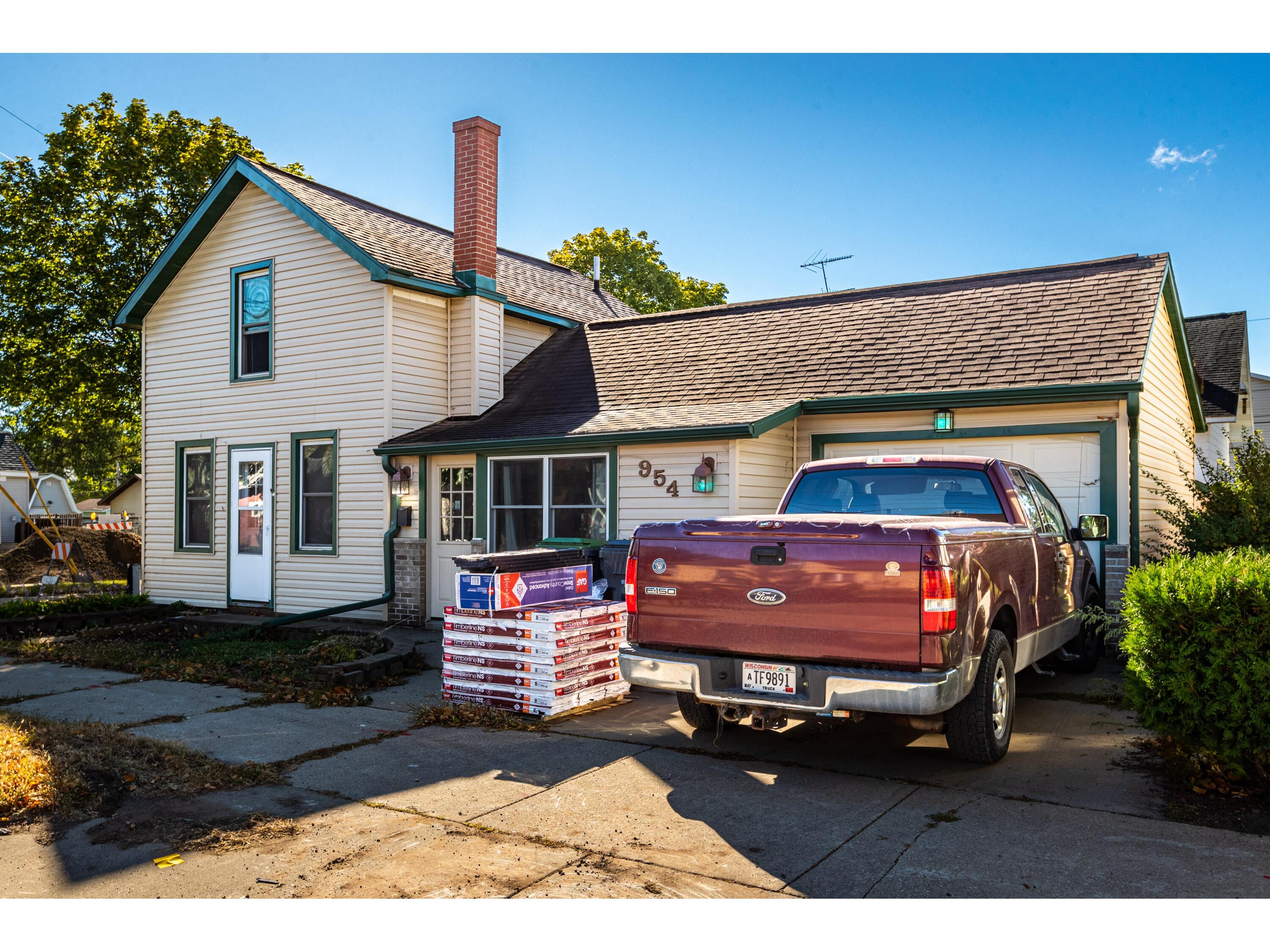 954 Farnam La Crosse WI 54601 1852570 image1