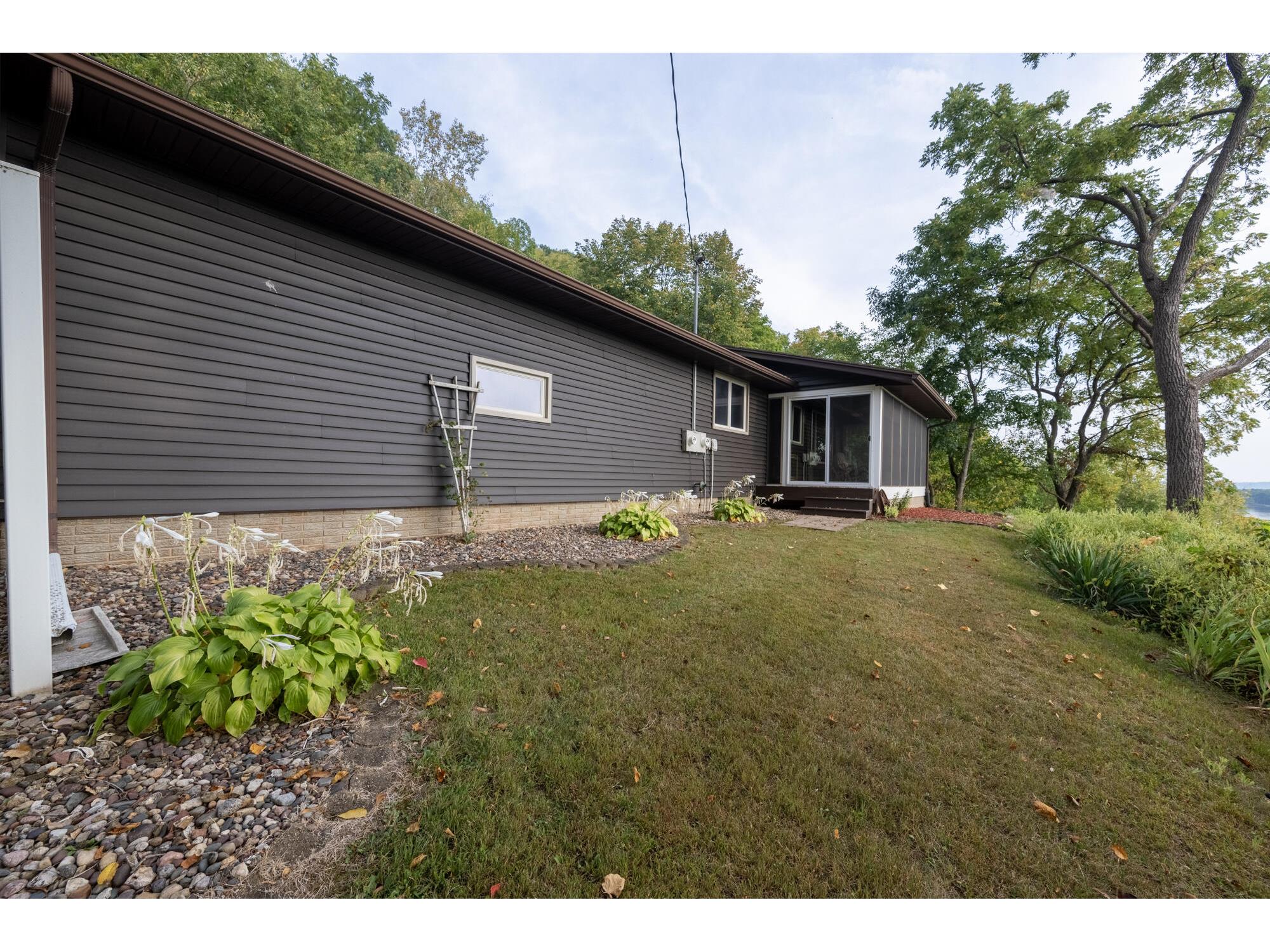 9642 State Highway 35 De Soto WI 54624 1958099 image30