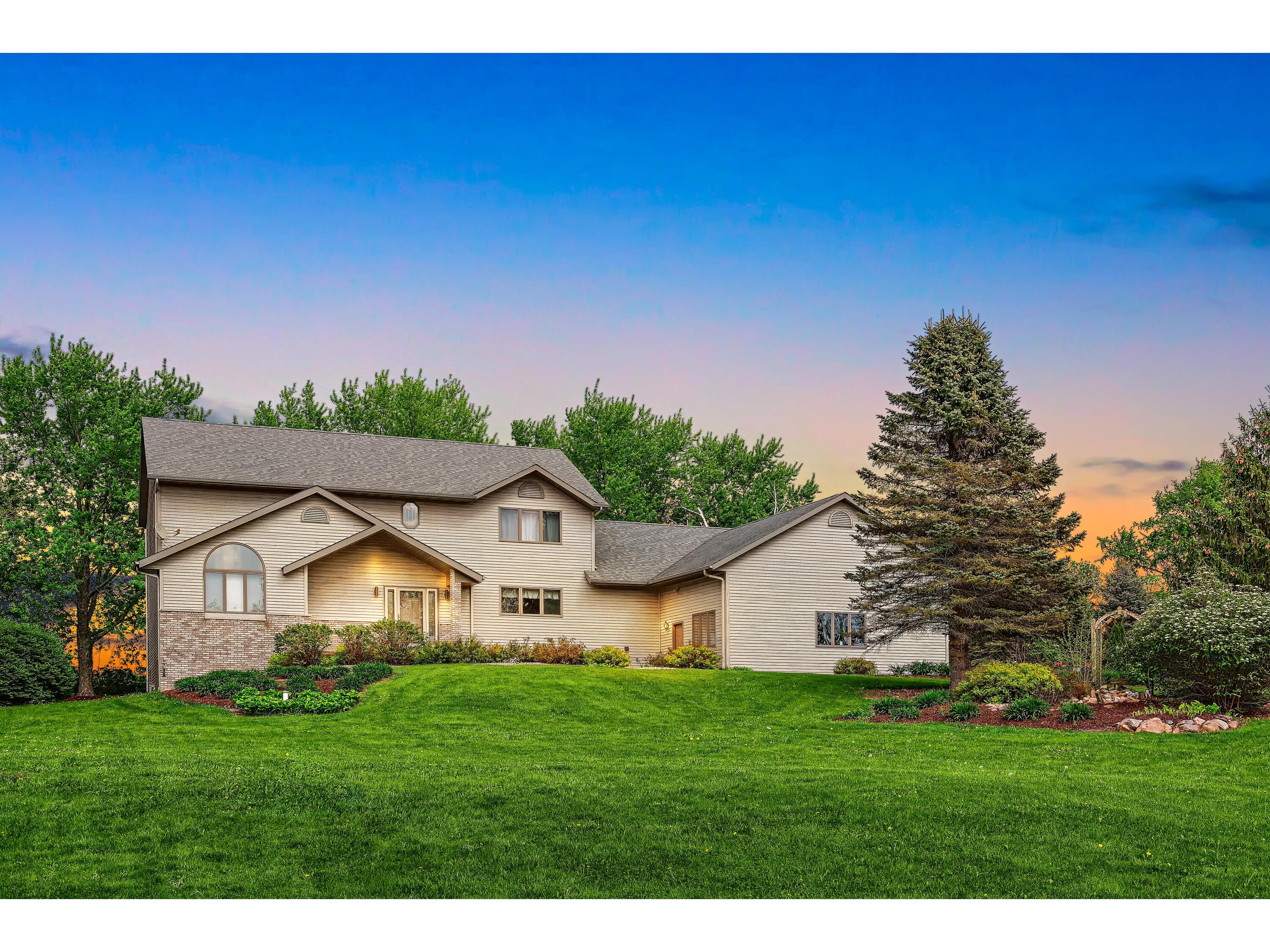 9842 Elan La Grange WI 54660 1912747 image1