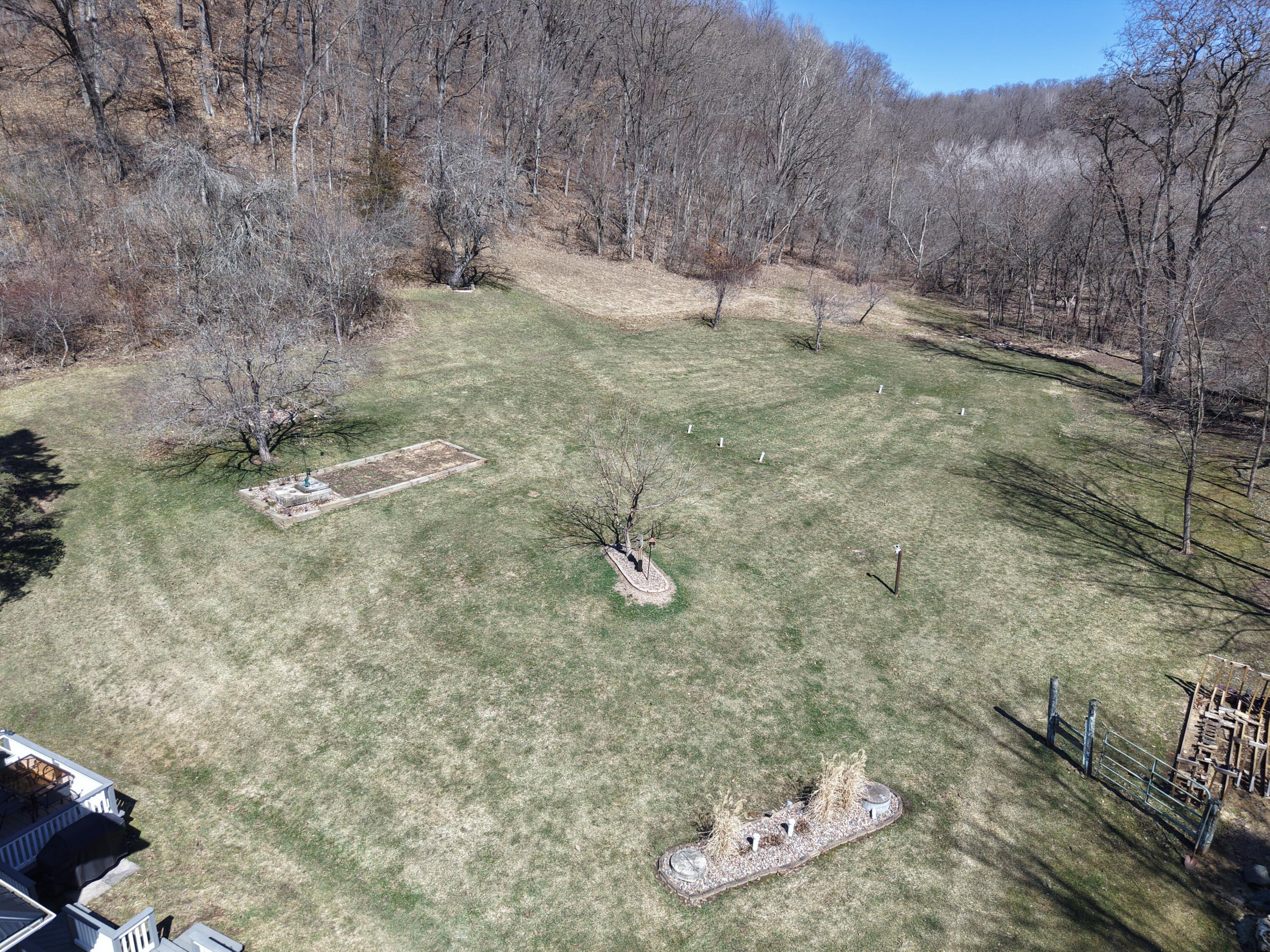 E10880 County Road P Clinton WI 54667 1955086 image36