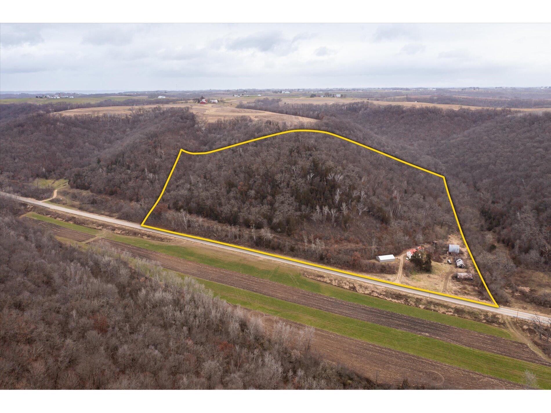 E1780 State Highway 56 Genoa WI 54632 1900327 image1