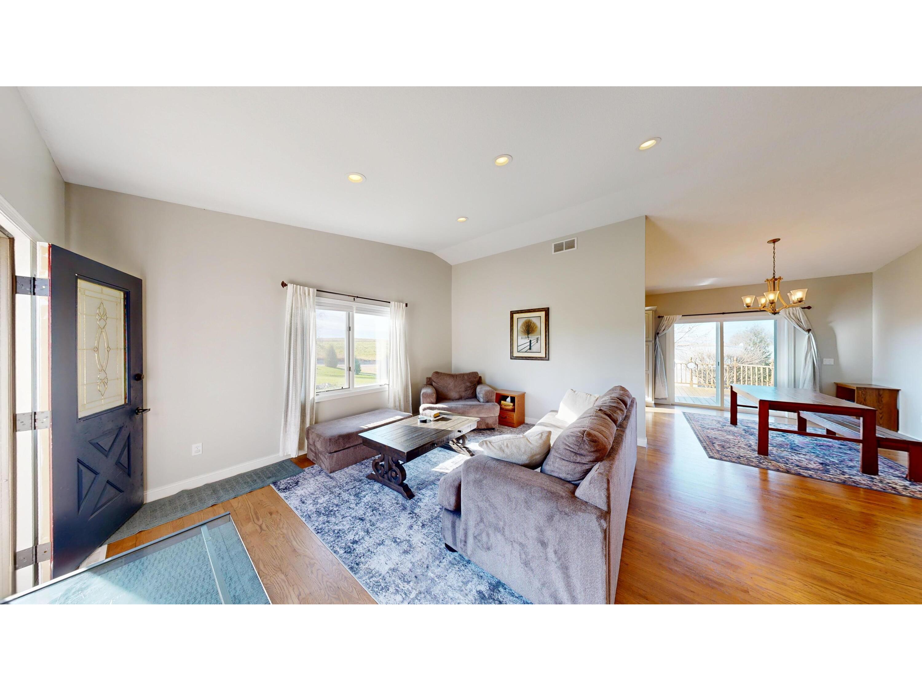 E2732 Brinkman Ridge Hamburg WI 54621 1943830 image13