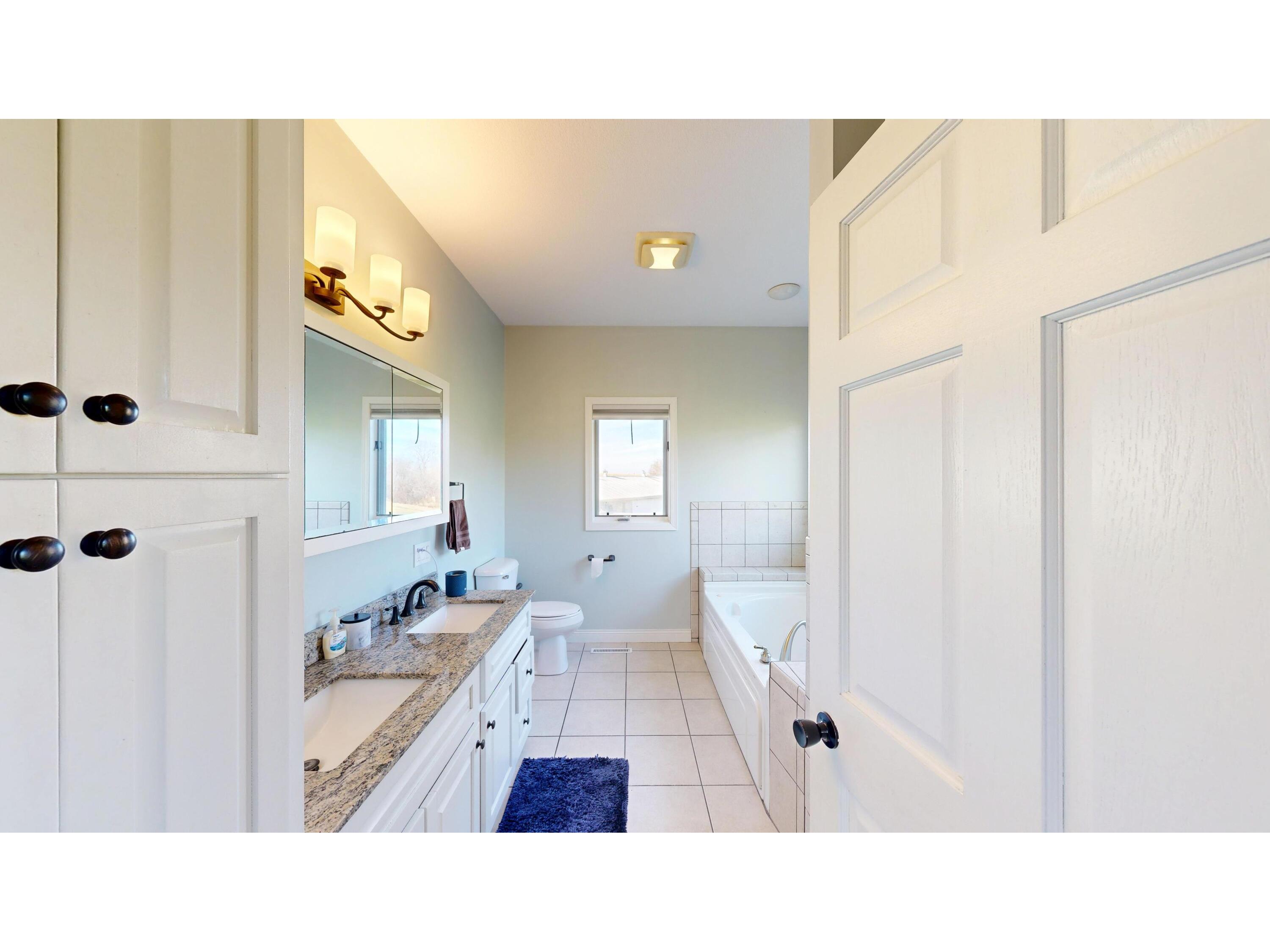 E2732 Brinkman Ridge Hamburg WI 54621 1943830 image22