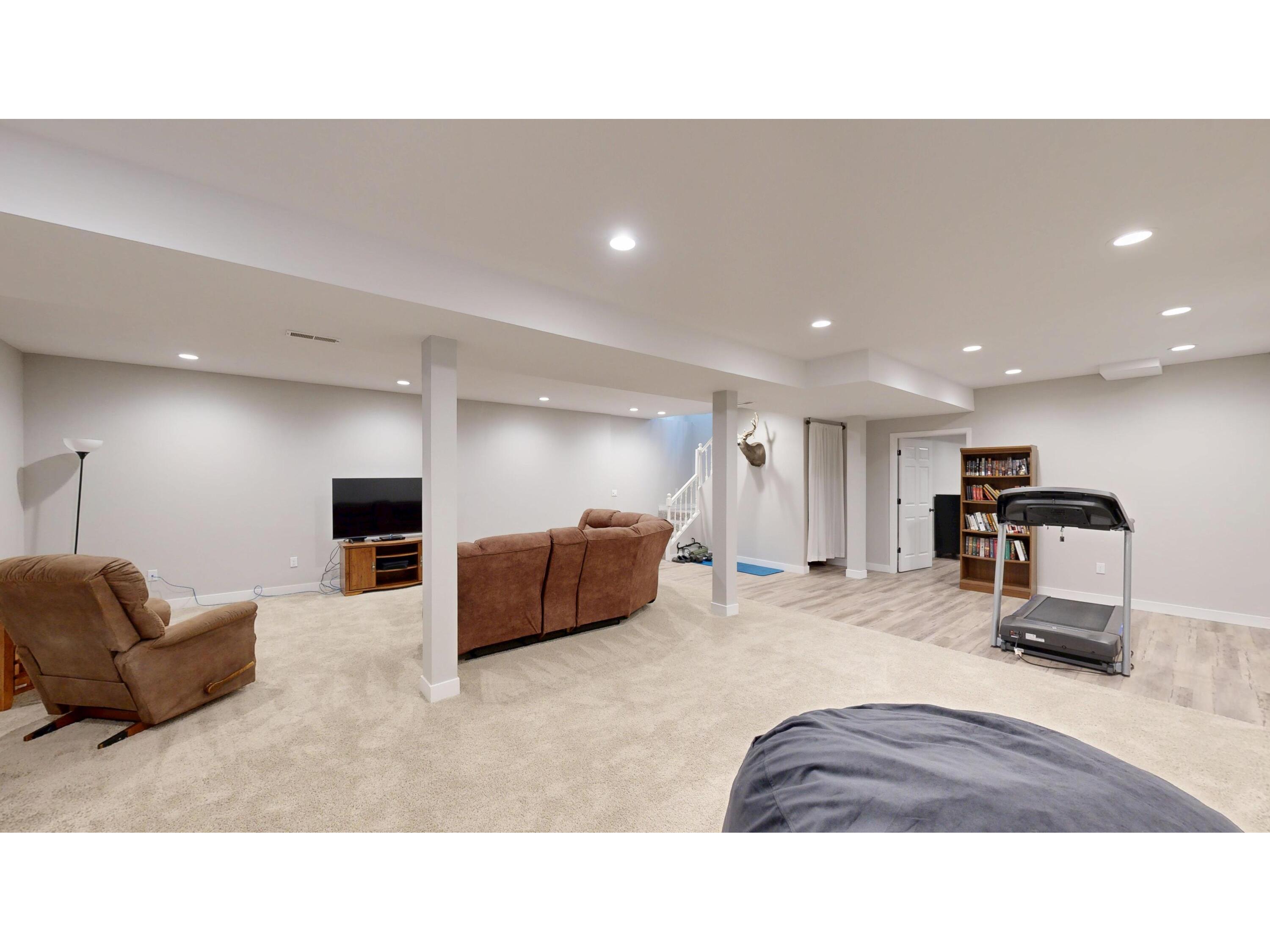 E2732 Brinkman Ridge Hamburg WI 54621 1943830 image31