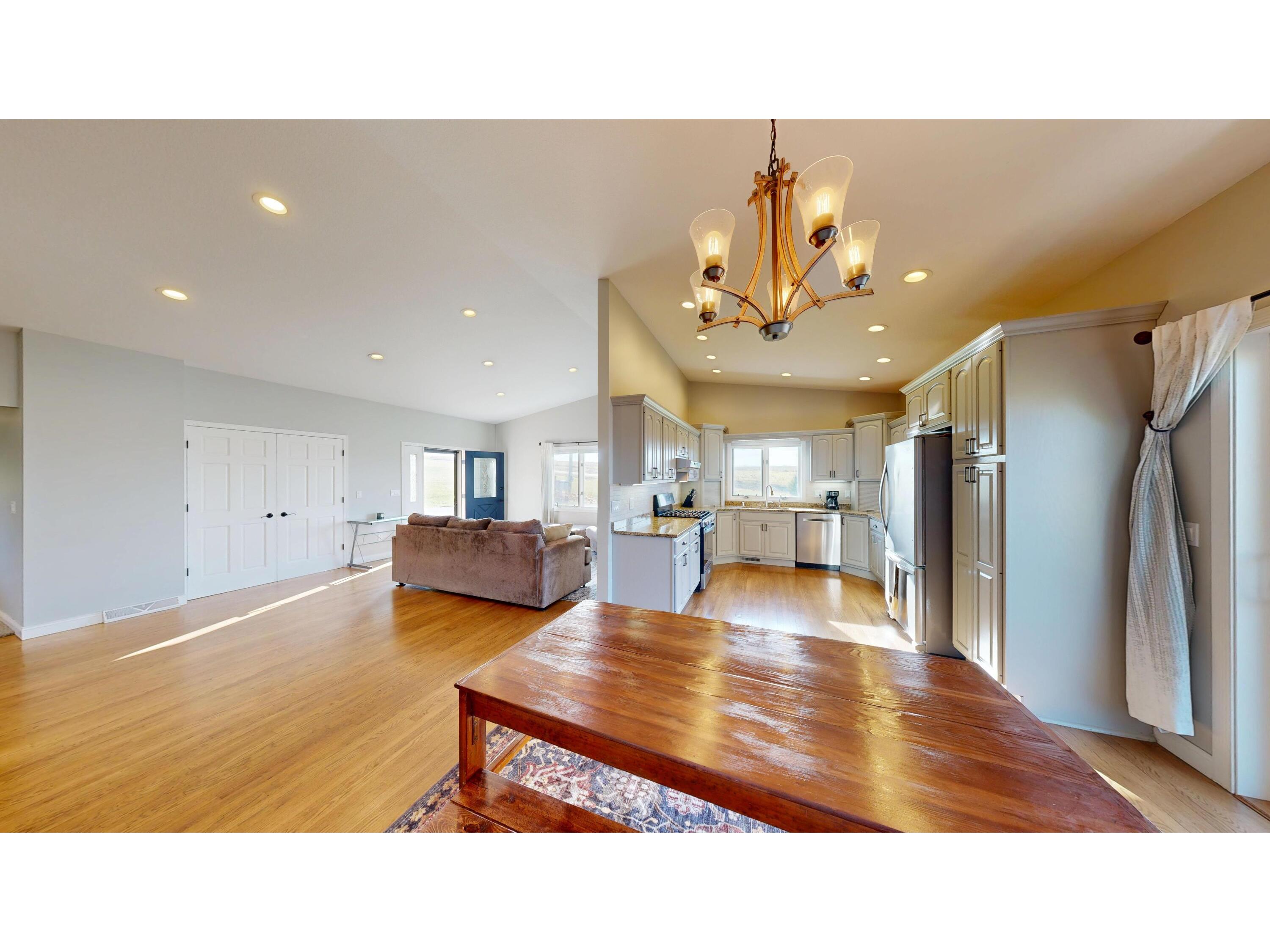 E2732 Brinkman Ridge Hamburg WI 54621 1943830 image5