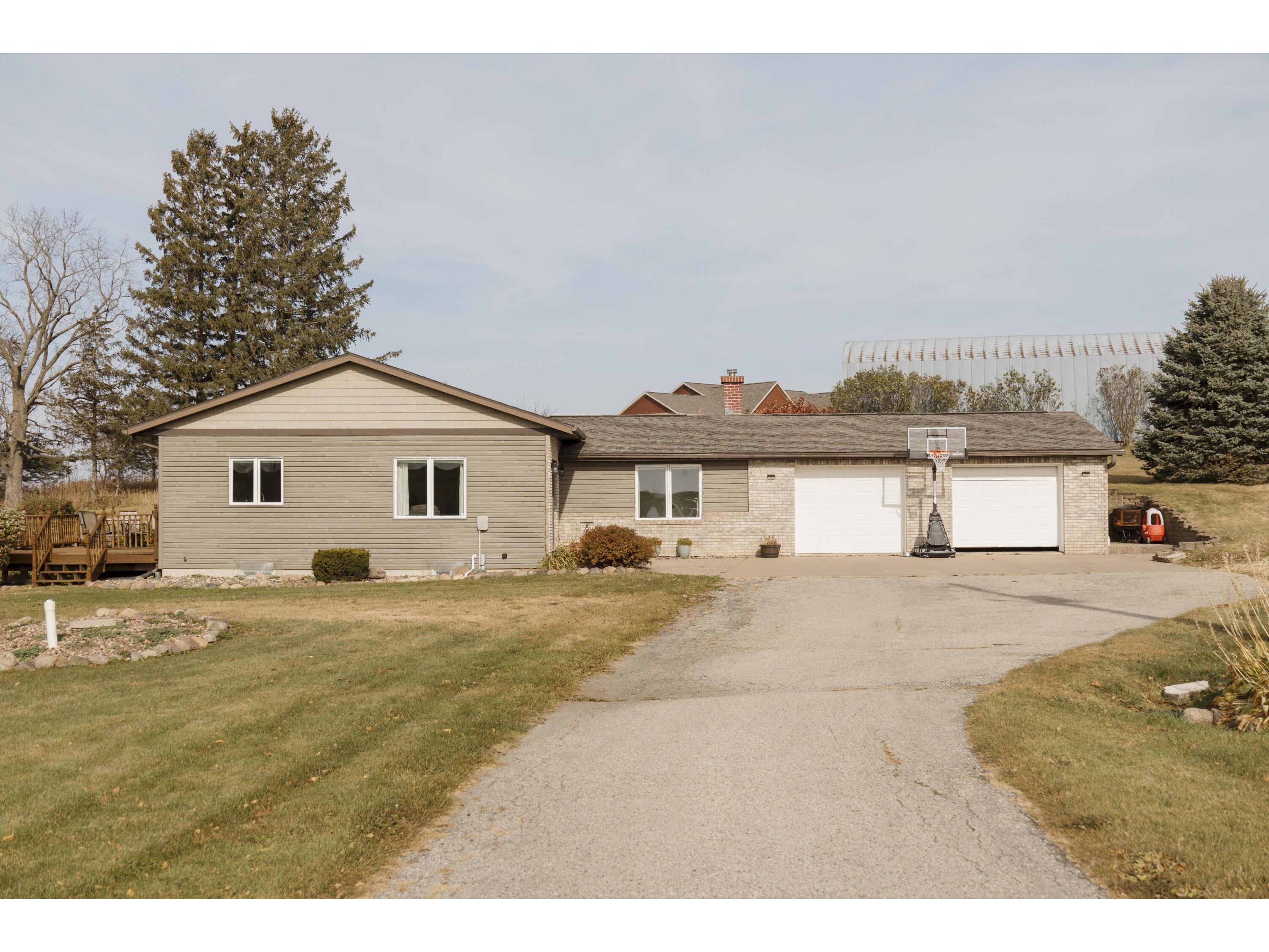 E2732 Brinkman Ridge Hamburg WI 54621 1898014 image1