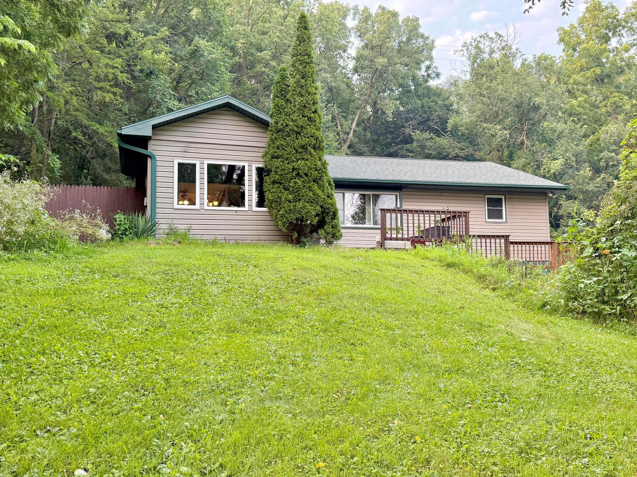 E590 Mundsack Genoa WI 54632 1961153 image1