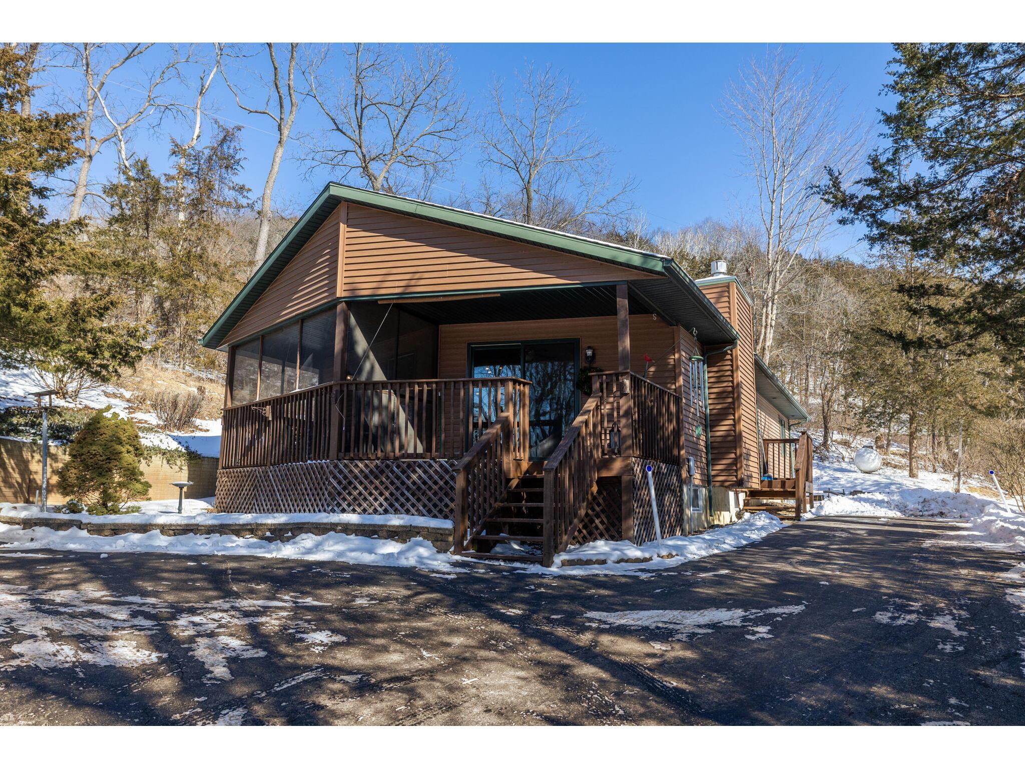 E594 Mundsack Genoa WI 54632 1907894 image1