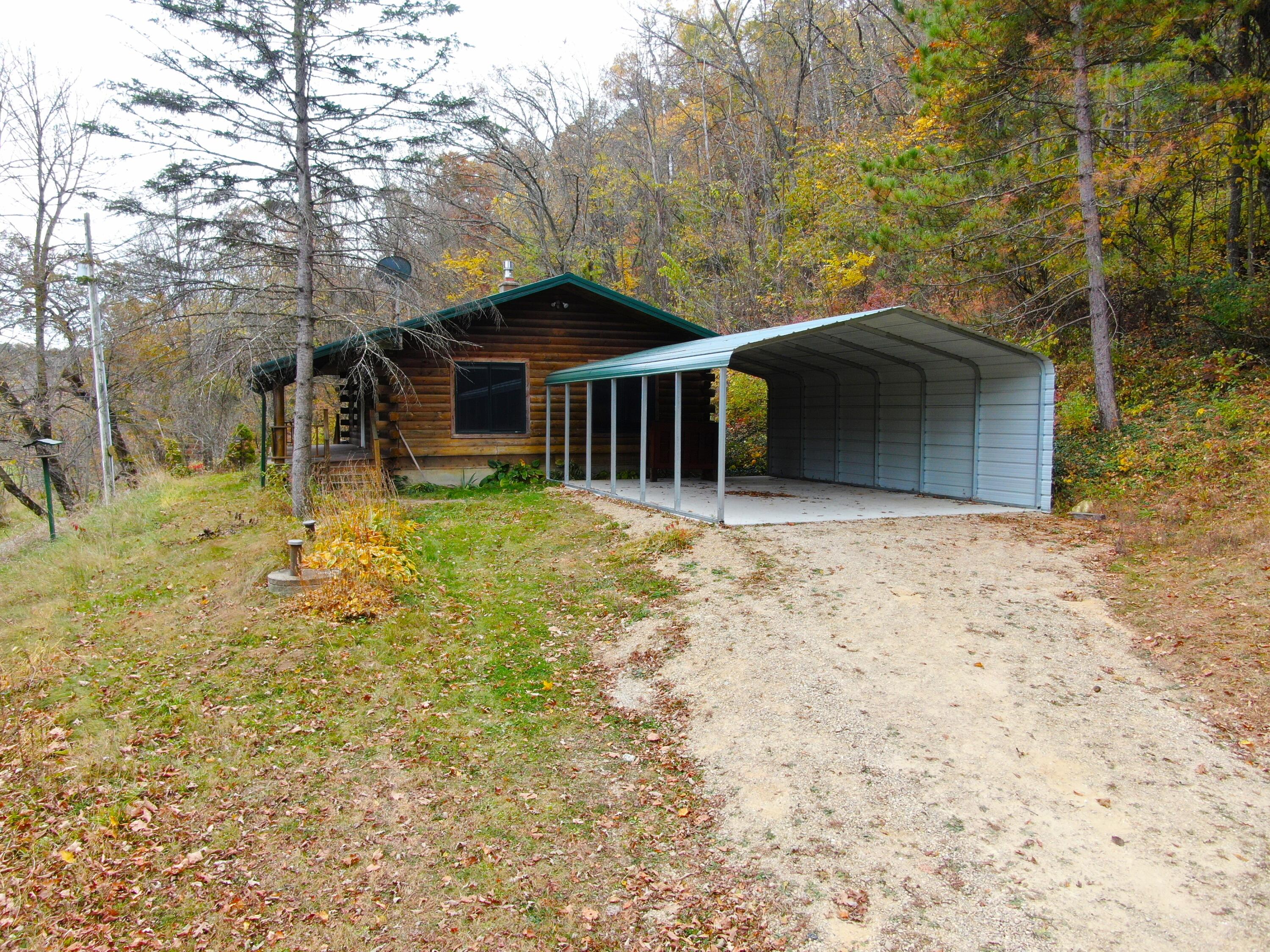 E6054A Esofea Jefferson WI 54667 1896024 image1