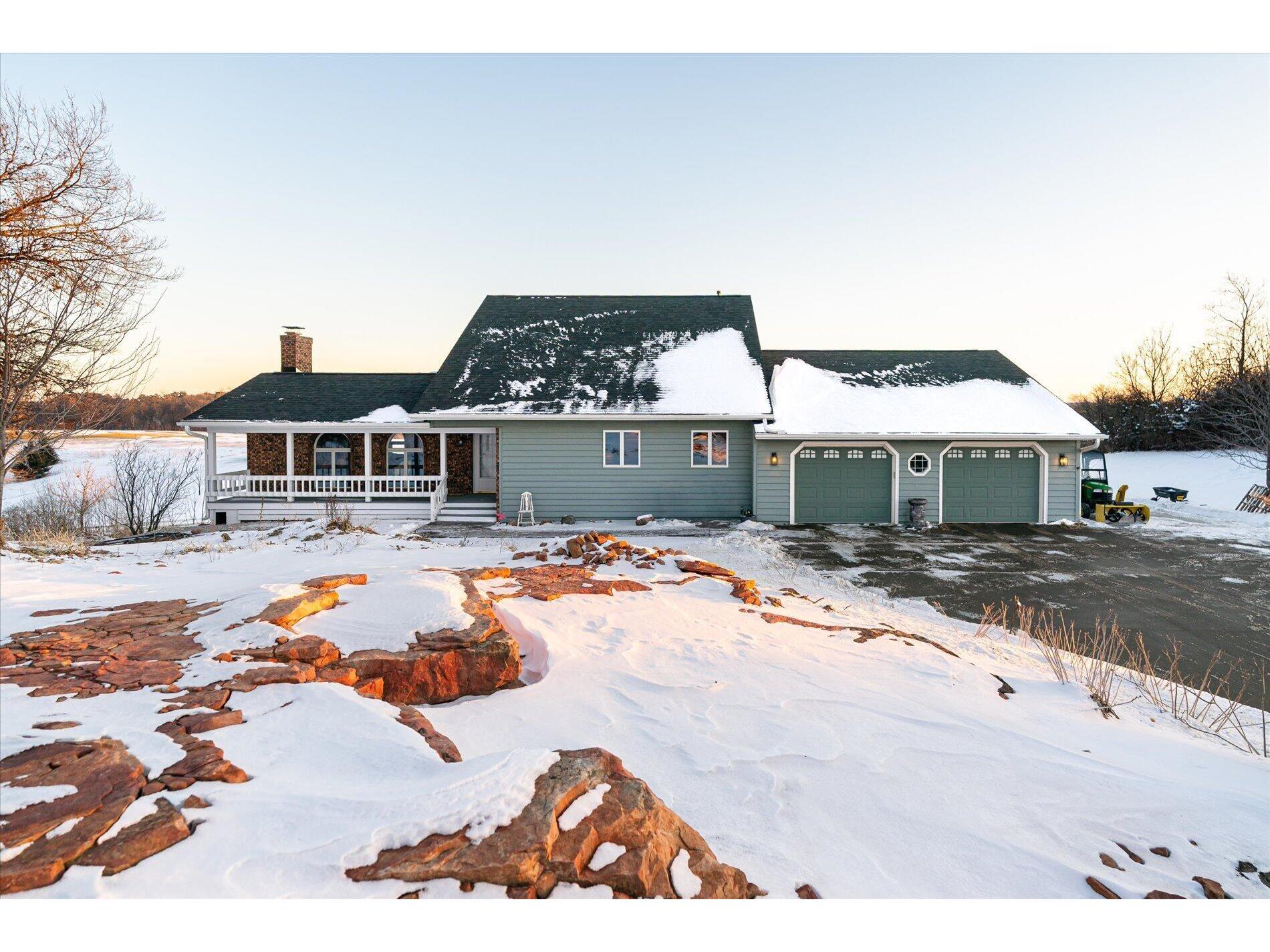 E7501 Circle Viroqua WI 54665 1948795 image1