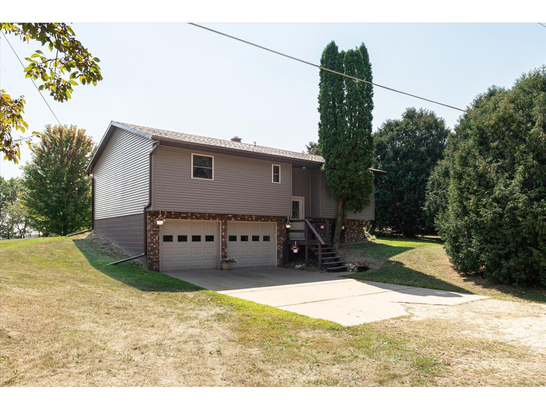 E7702 Hendrickson Franklin WI 54665 1847814 image1