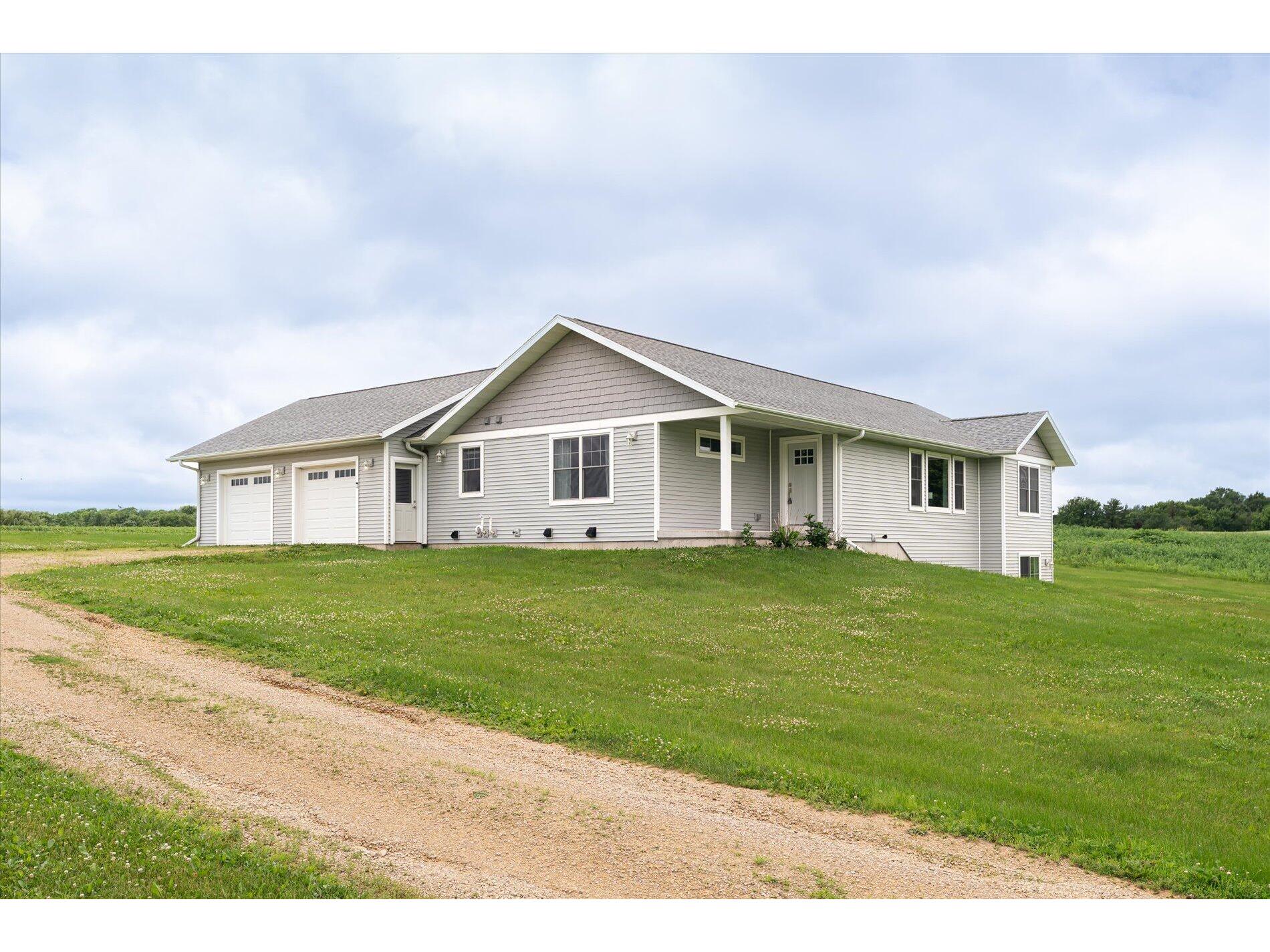 E7977 County Rd LF Viroqua WI 54665 1924786 image1