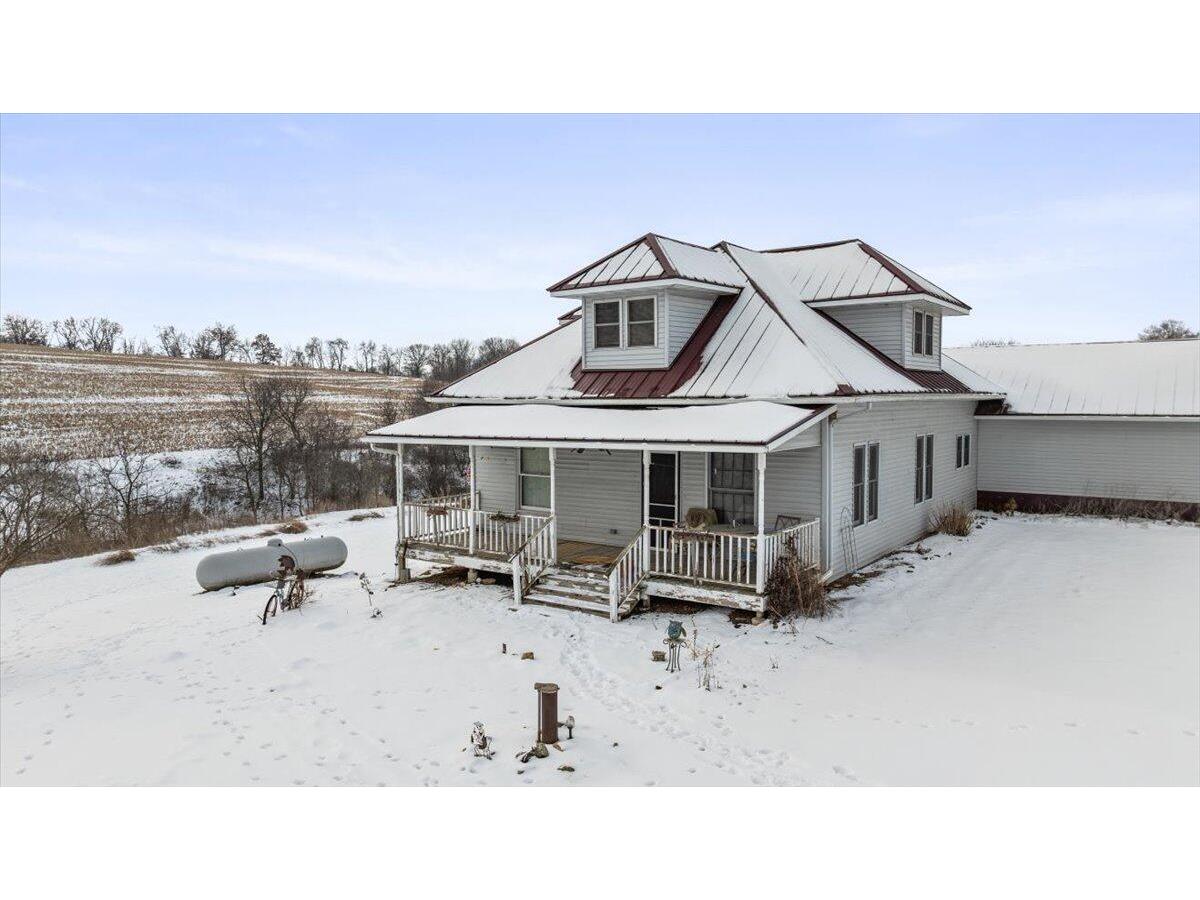 E8527 Nelson Kickapoo WI 54652 1946774 image1