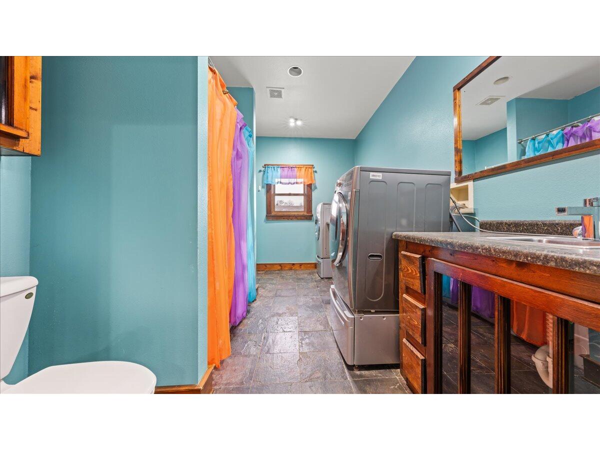 E8527 Nelson Kickapoo WI 54652 1946774 image14