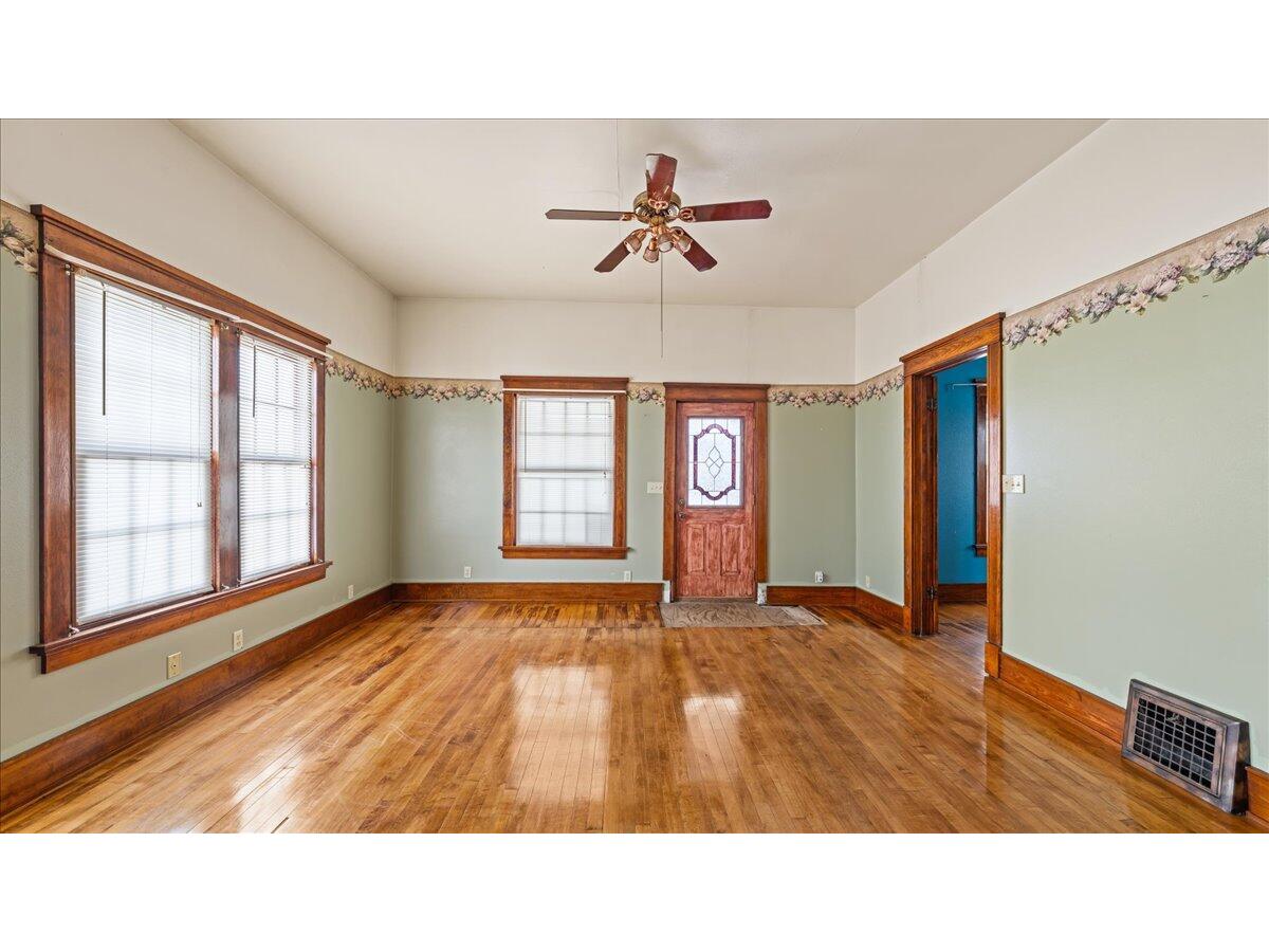 E8527 Nelson Kickapoo WI 54652 1946774 image23