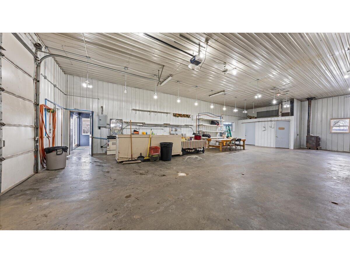 E8527 Nelson Kickapoo WI 54652 1946774 image36