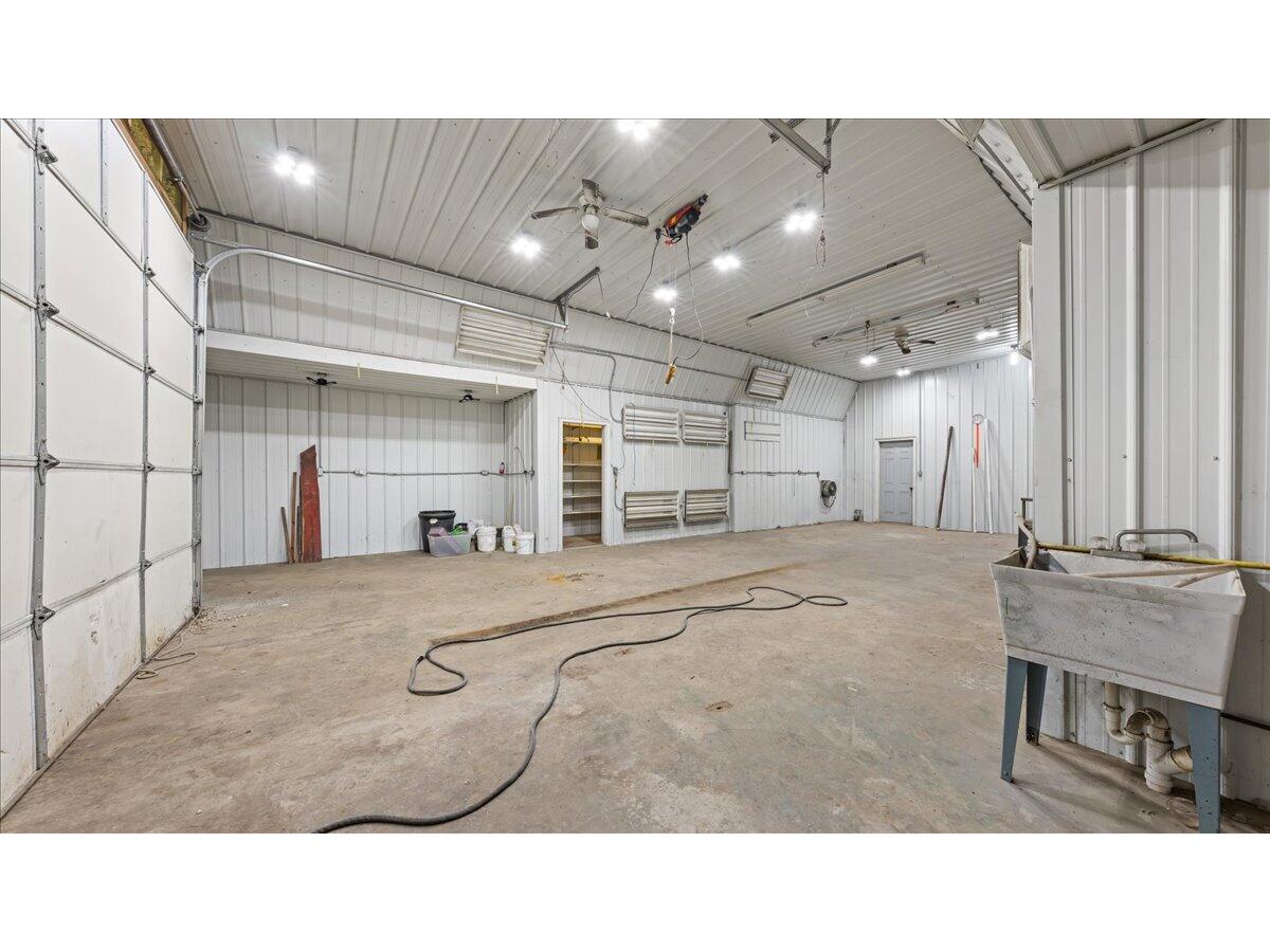 E8527 Nelson Kickapoo WI 54652 1946774 image40