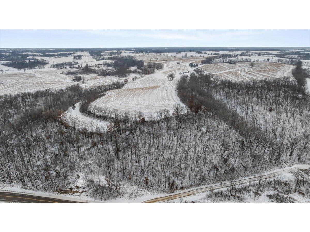 E8527 Nelson Kickapoo WI 54652 1946774 image42