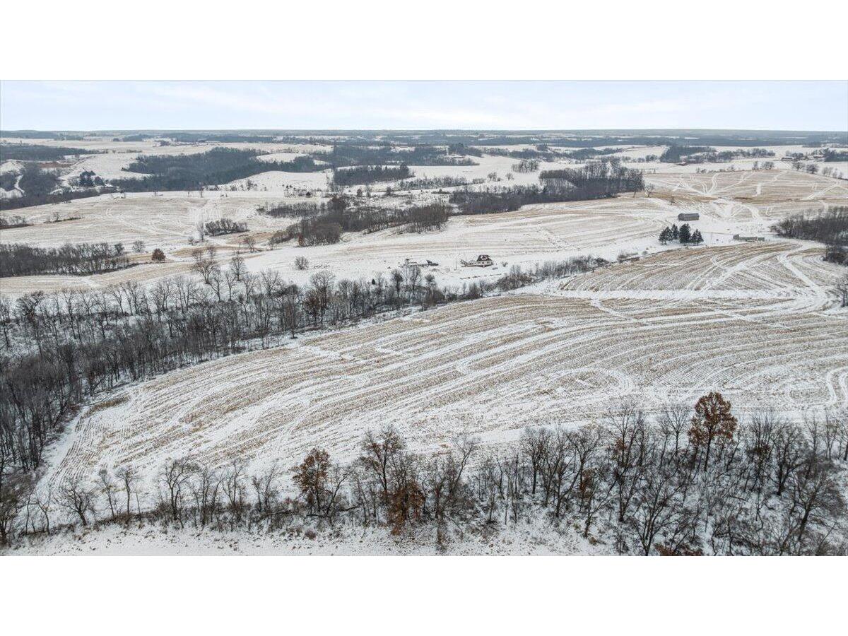 E8527 Nelson Kickapoo WI 54652 1946774 image48