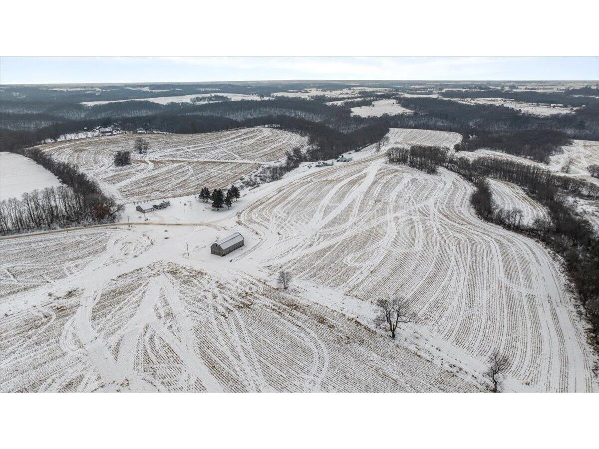 E8527 Nelson Kickapoo WI 54652 1946774 image52