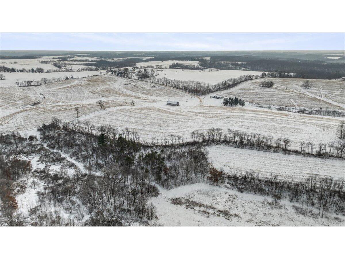 E8527 Nelson Kickapoo WI 54652 1946774 image56