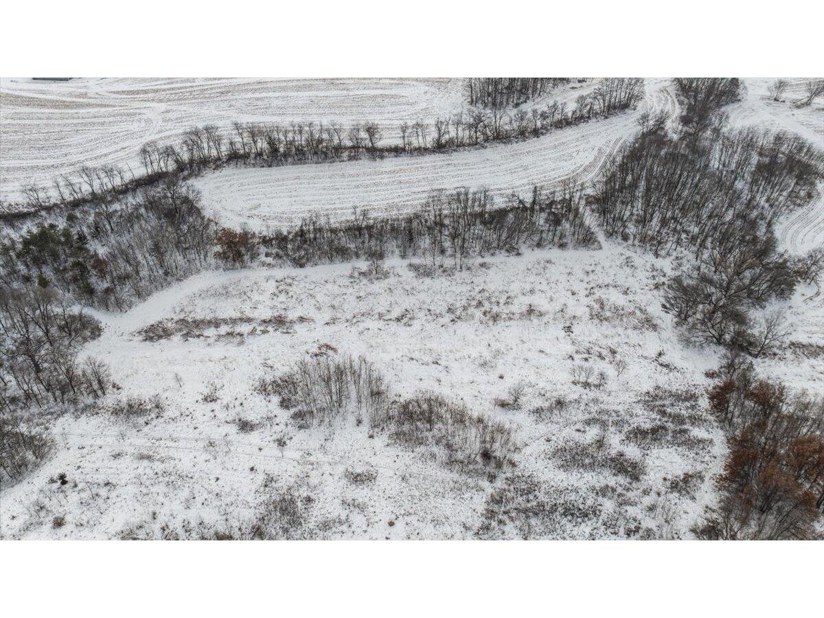 E8527 Nelson Kickapoo WI 54652 1946774 image57