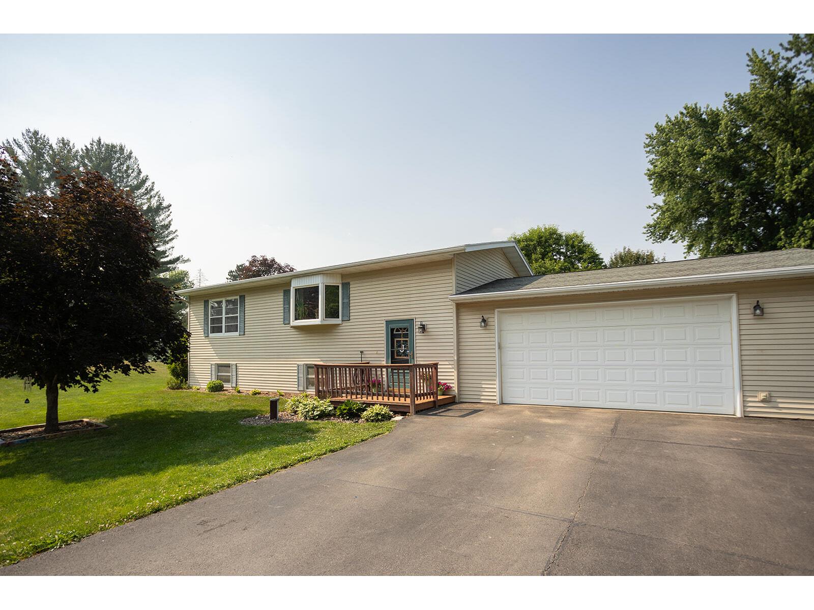 N1100 Bloomer Mill Shelby WI 54601 1840256 image1