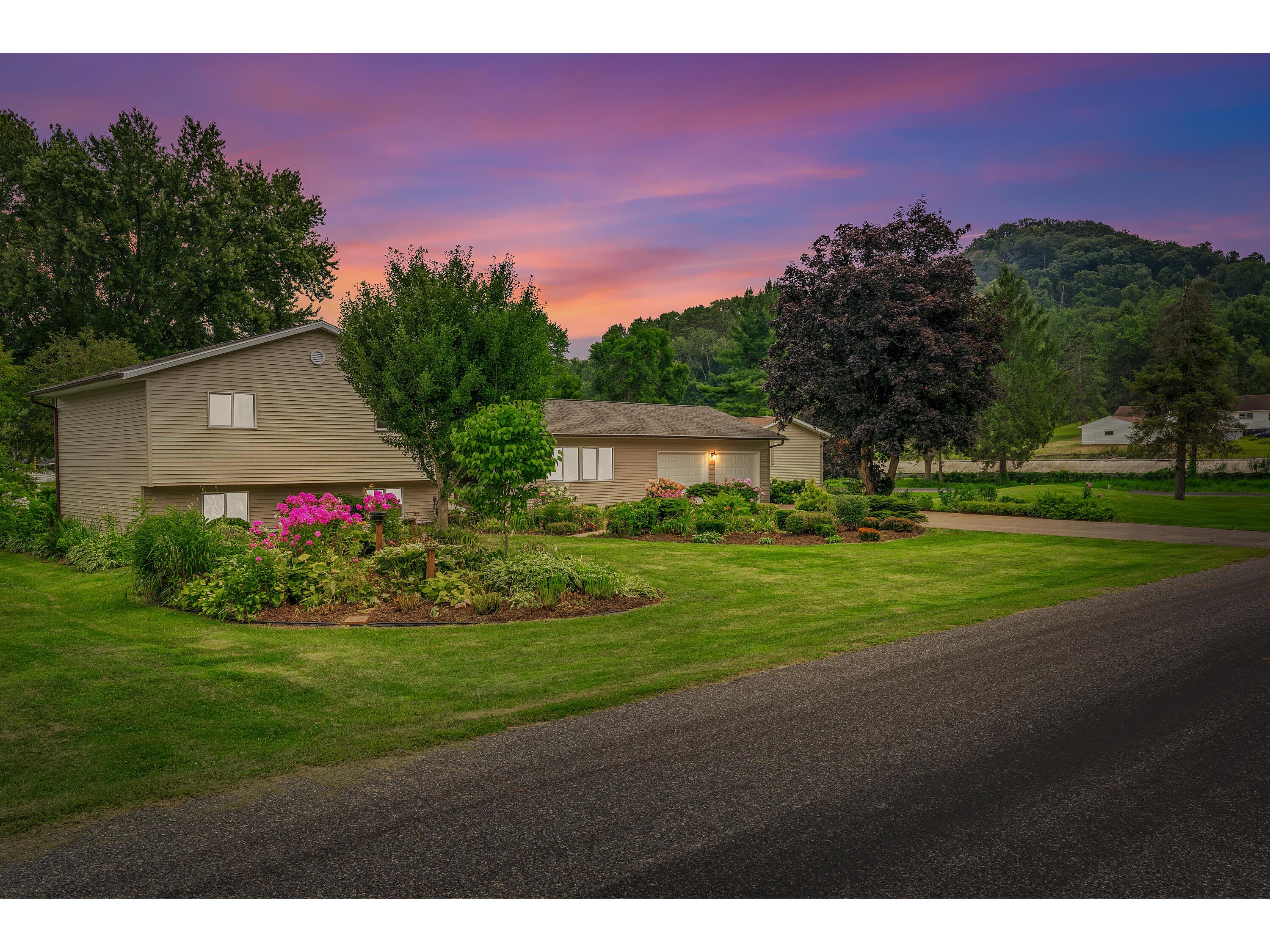 N1110 Bloomer Mill Rd Shelby WI 54601 1930200 image1